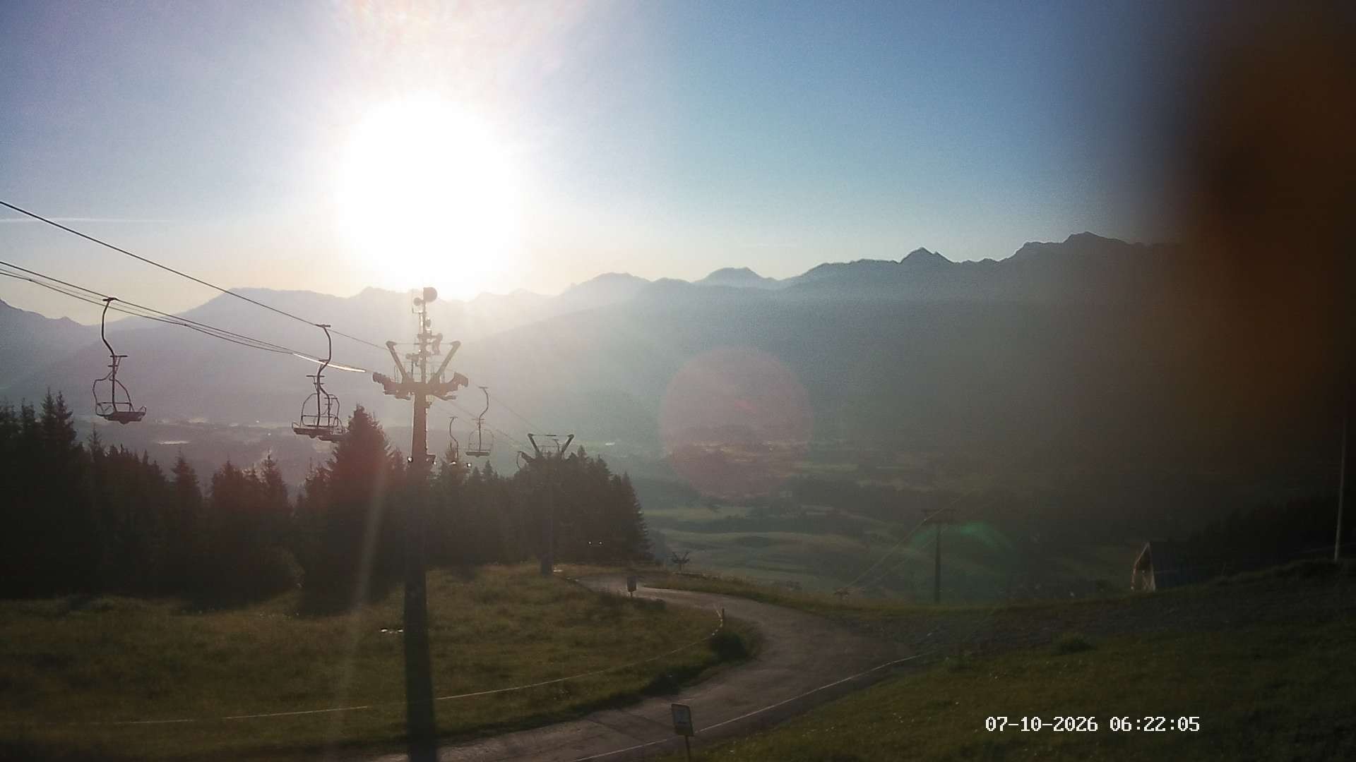 Archiv Foto Webcam Ausblick Mittelstation Hörnerbahn