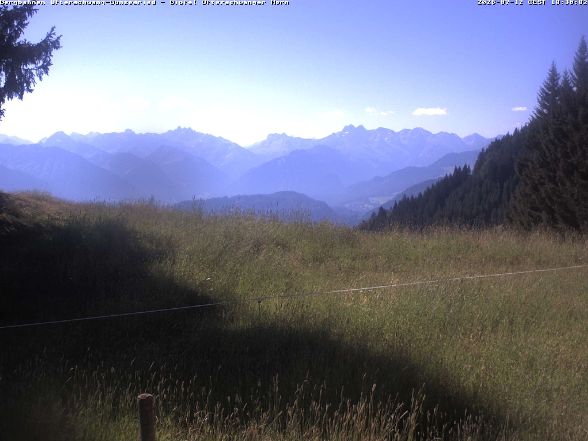 Archived image Webcam Peak of "Ofterschwanger Horn", 1.406 m