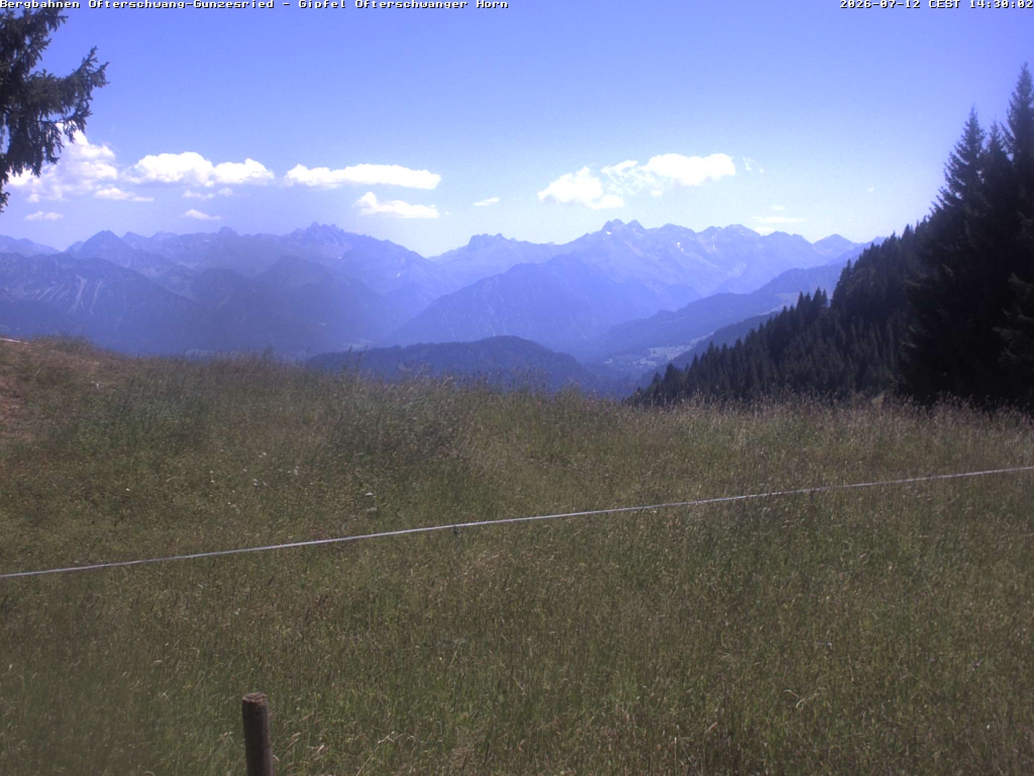 Archived image Webcam Peak of "Ofterschwanger Horn", 1.406 m