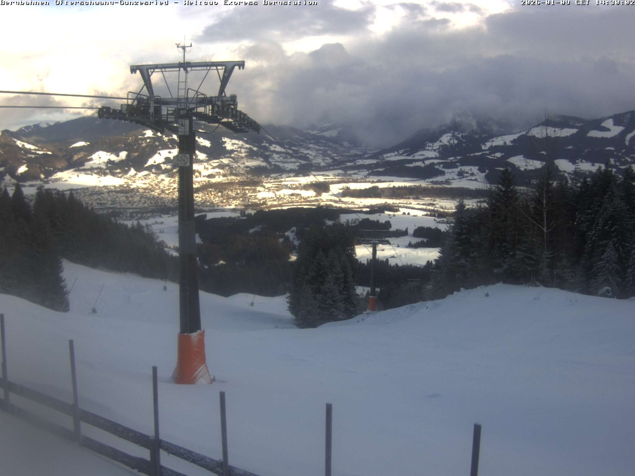 Archiv Foto Webcam Bergstation Sesselbahn Weltcup Express