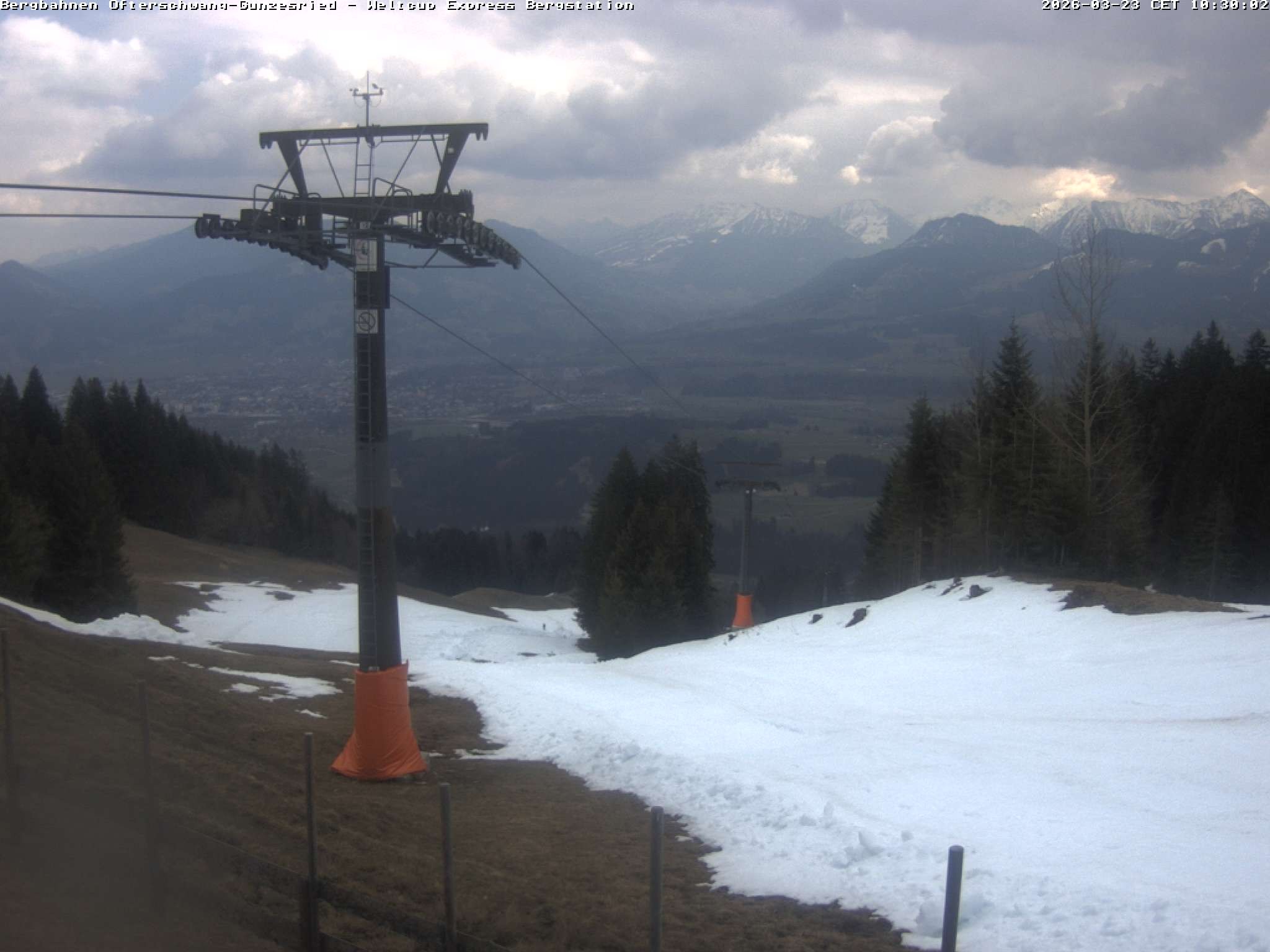 Archiv Foto Webcam Bergstation Sesselbahn Weltcup Express