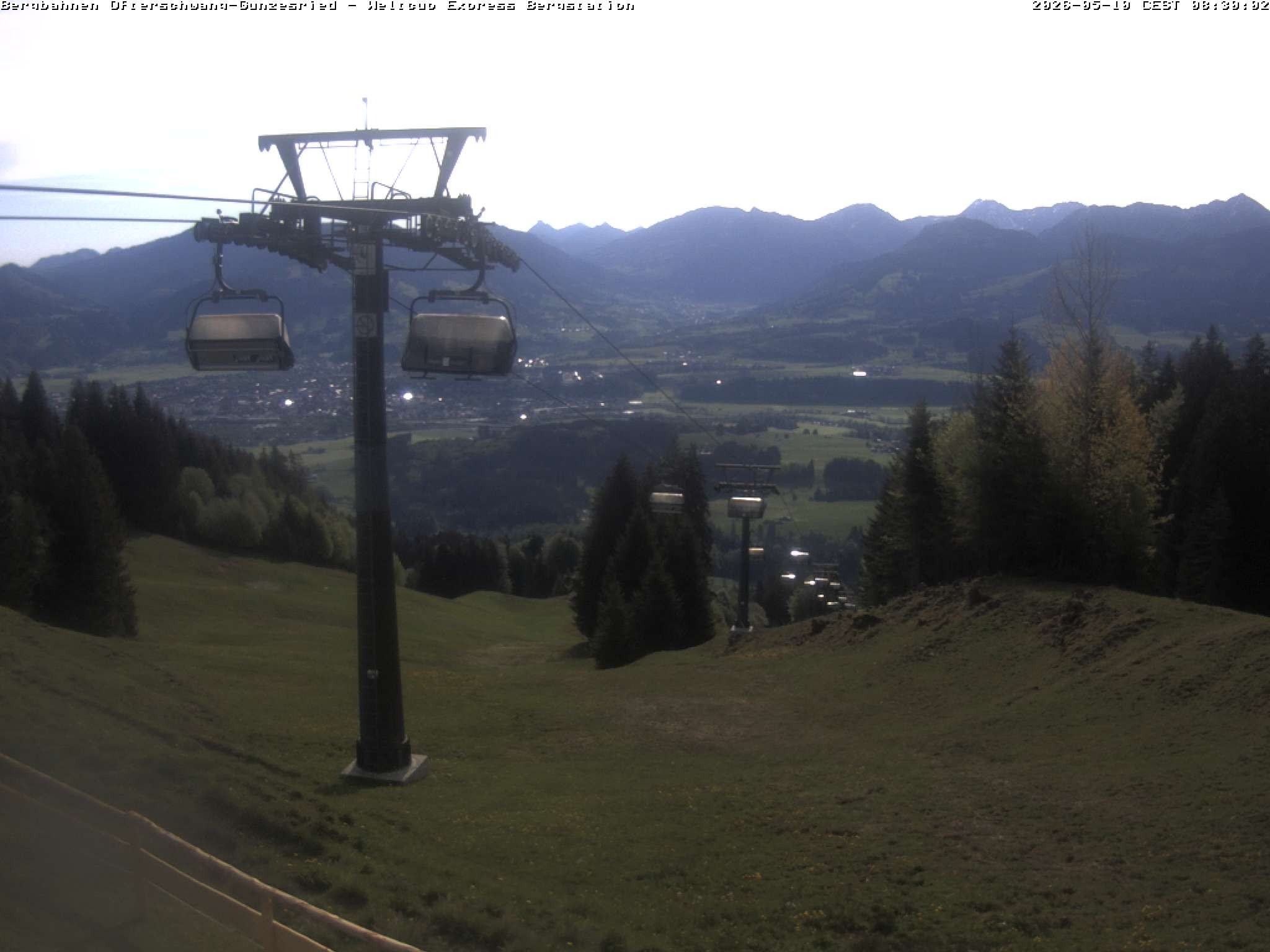 Archiv Foto Webcam Bergstation Sesselbahn Weltcup Express