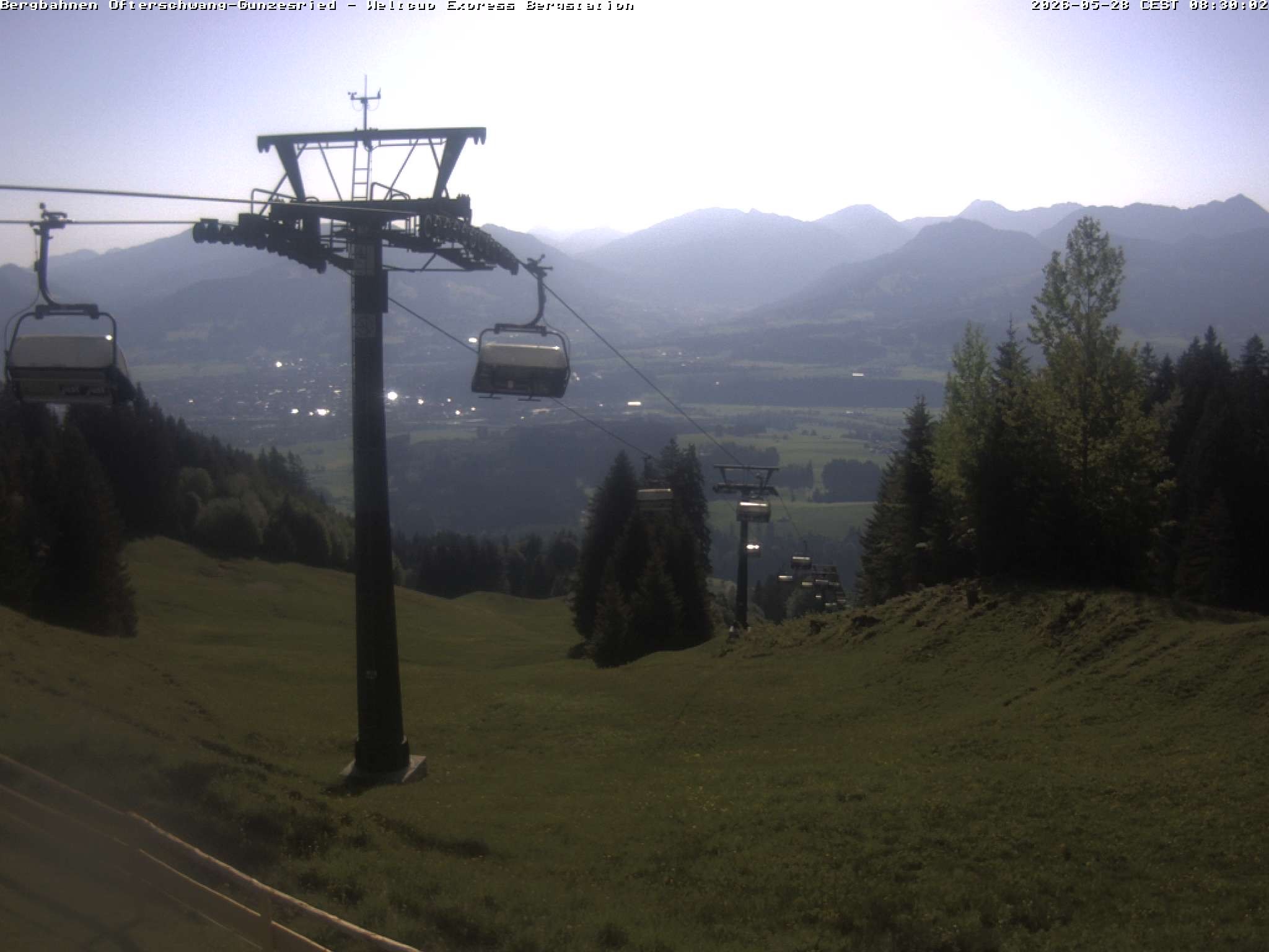 Archived image Webcam mountain station chairlift Weltcup Express