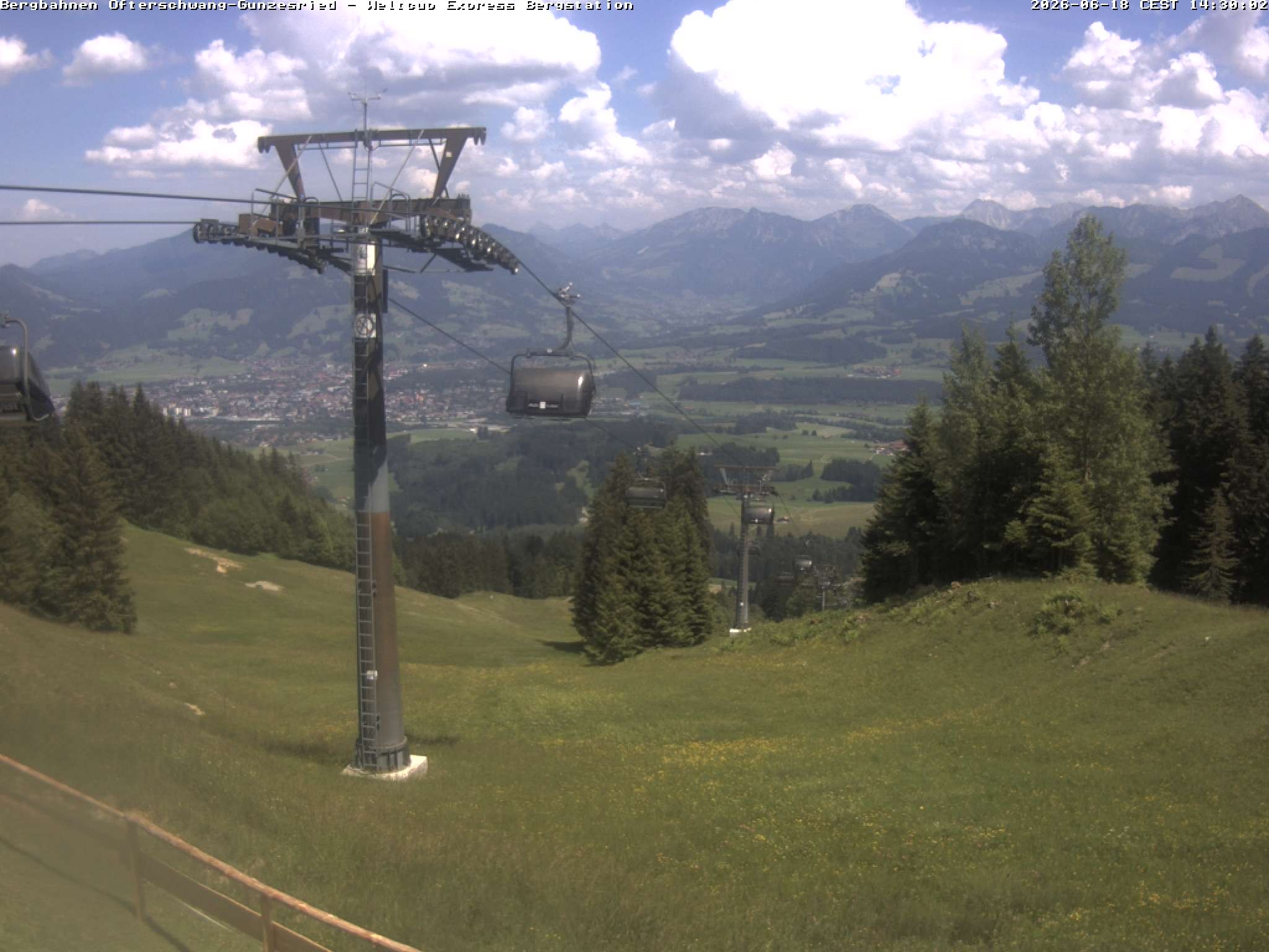 Archiv Foto Webcam Bergstation Sesselbahn Weltcup Express