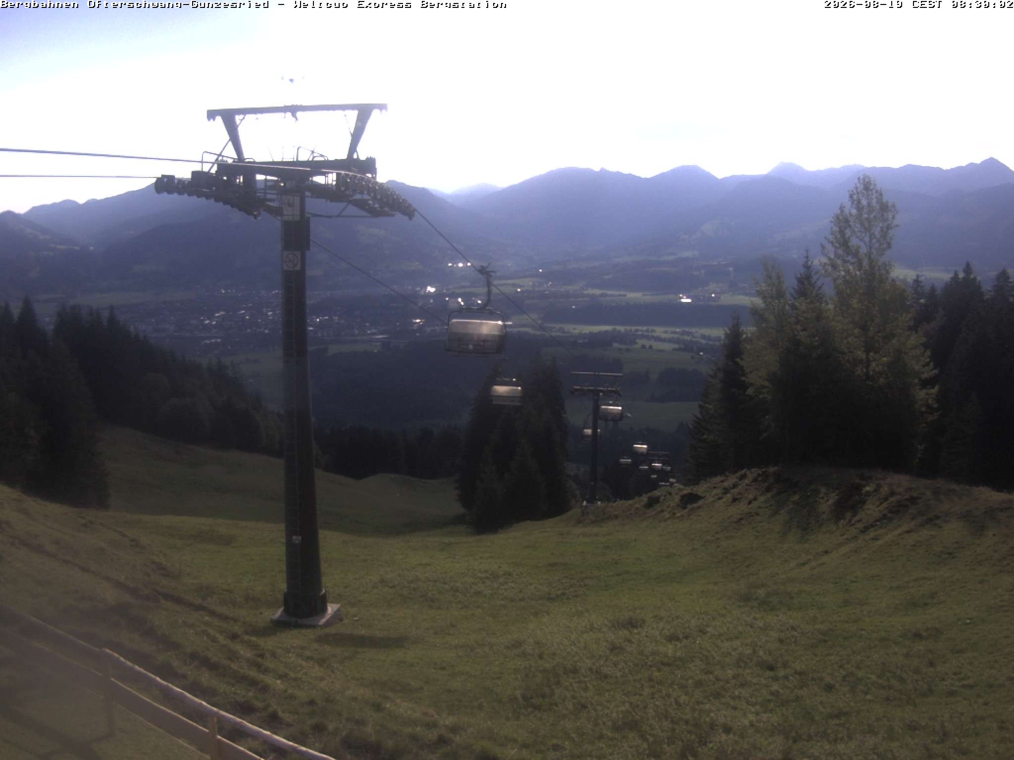 Archiv Foto Webcam Bergstation Sesselbahn Weltcup Express