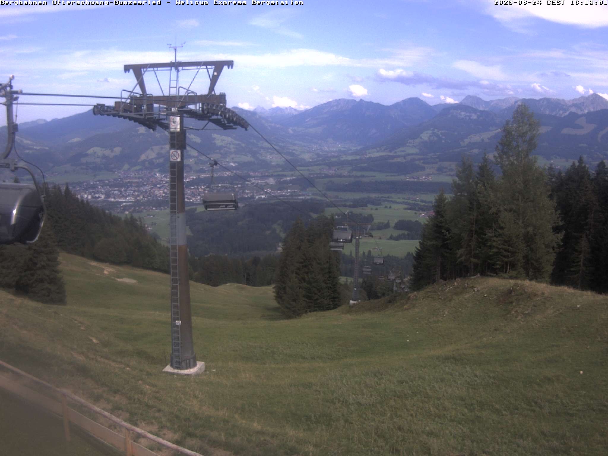 Archiv Foto Webcam Bergstation Sesselbahn Weltcup Express