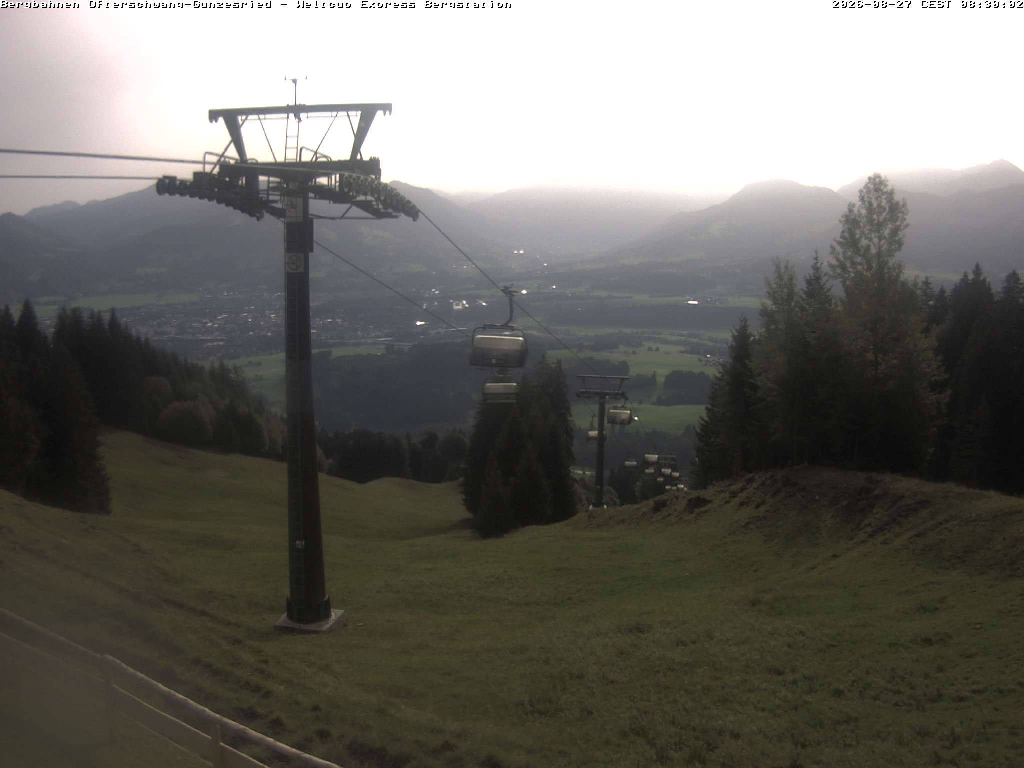 Archived image Webcam mountain station chairlift Weltcup Express