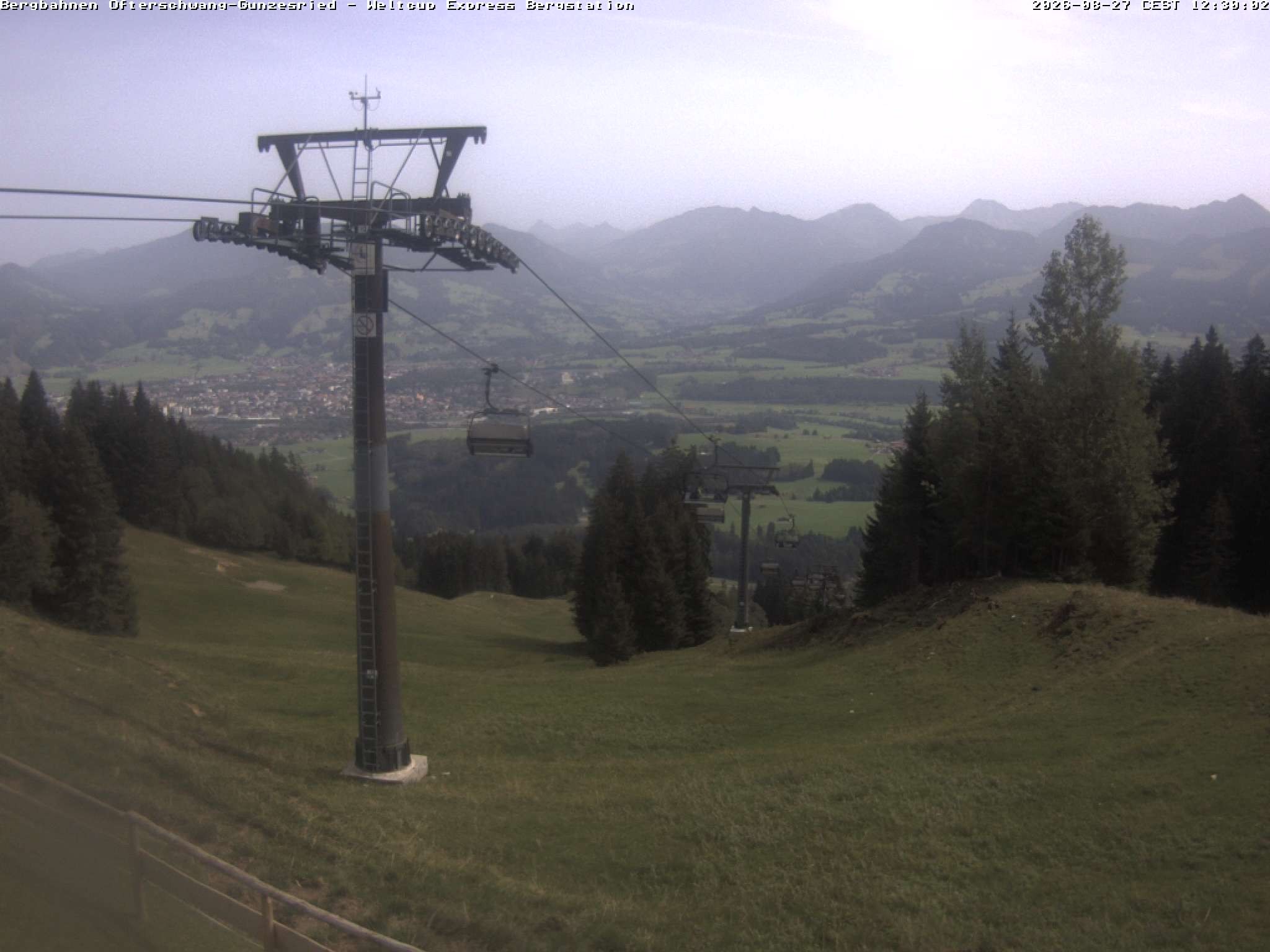 Archived image Webcam mountain station chairlift Weltcup Express