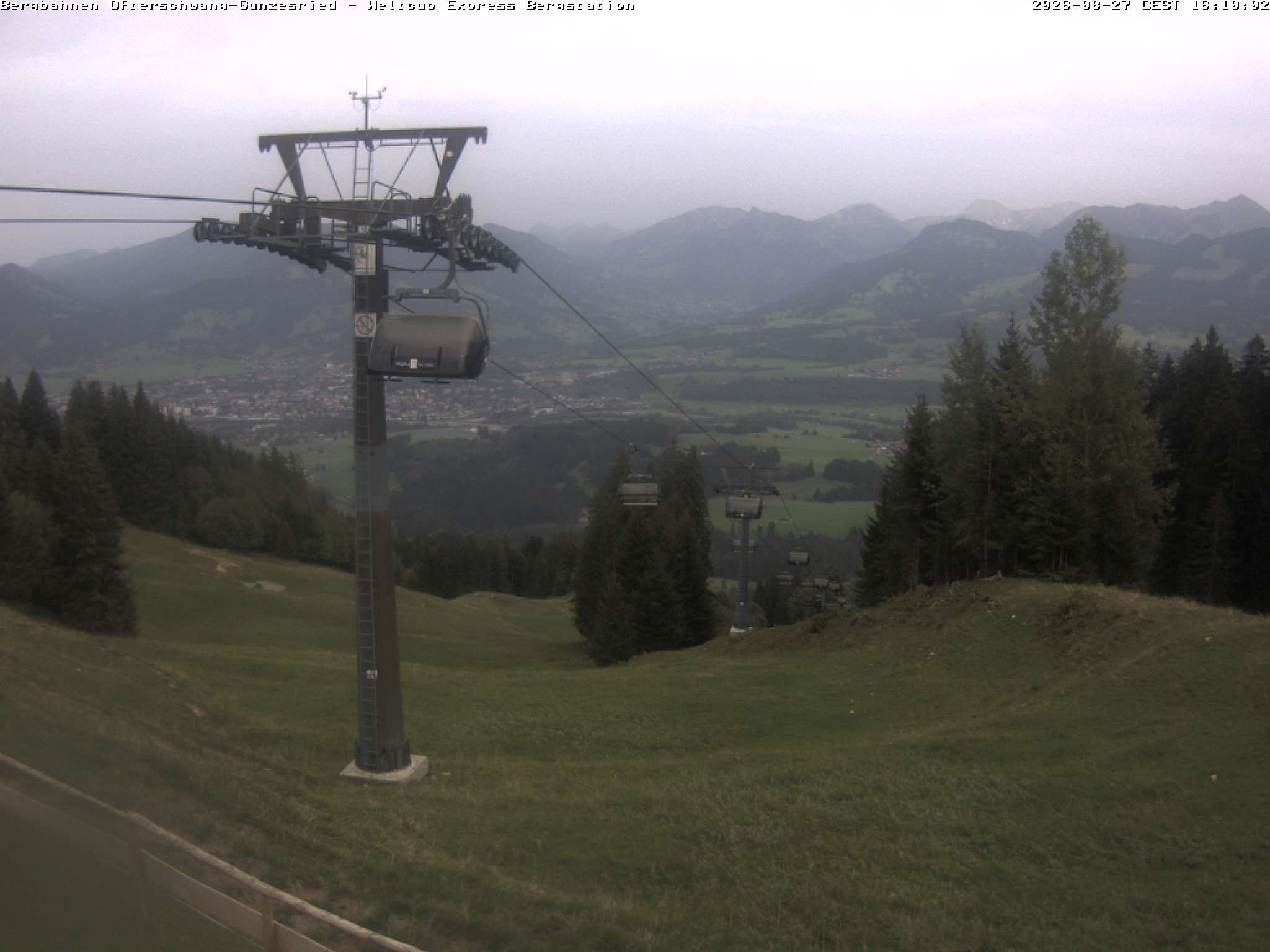 Archived image Webcam mountain station chairlift Weltcup Express