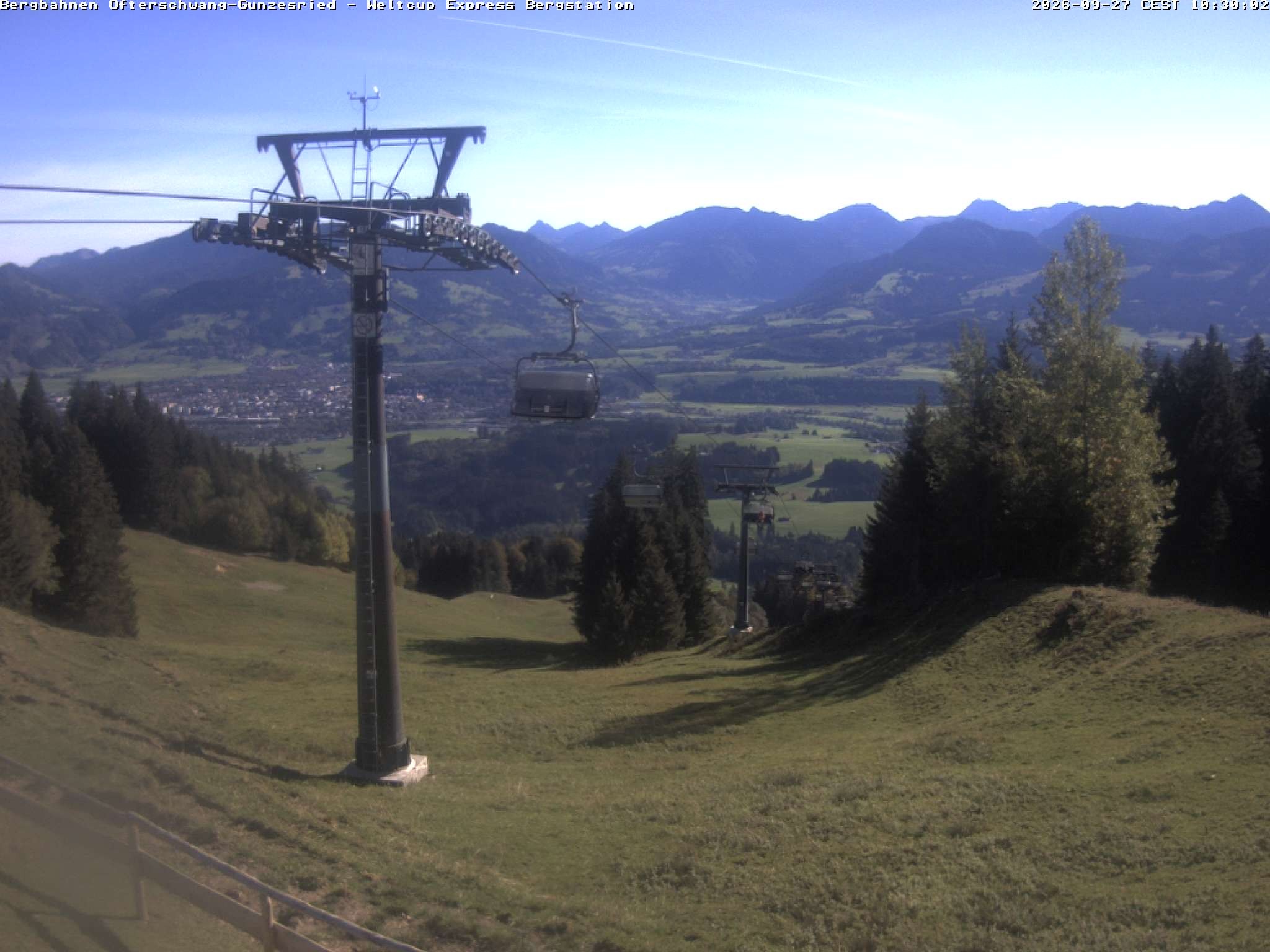 Archived image Webcam mountain station chairlift Weltcup Express