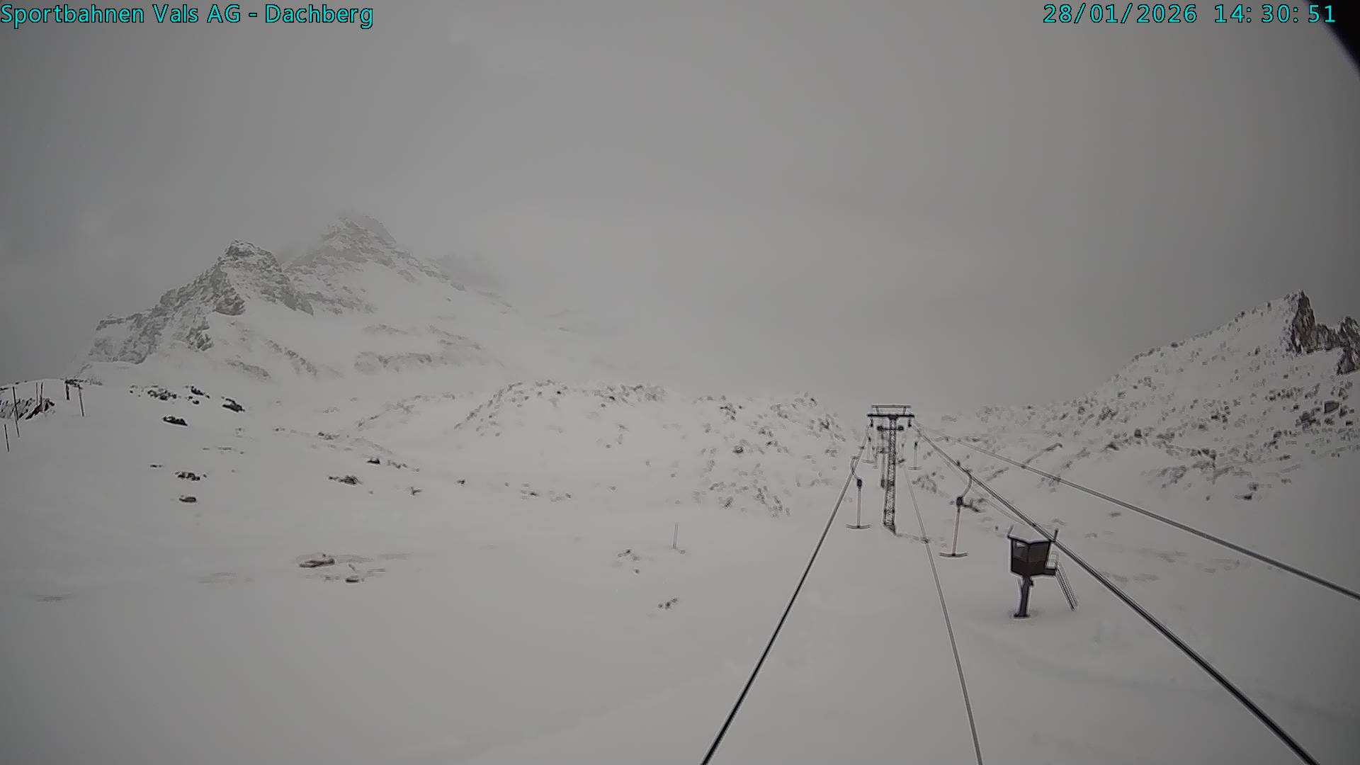 Archived image Webcam Vals 3000: Dachberg
