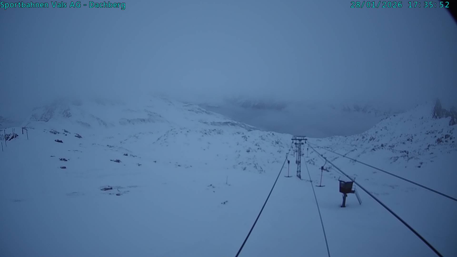 Archived image Webcam Vals 3000: Dachberg