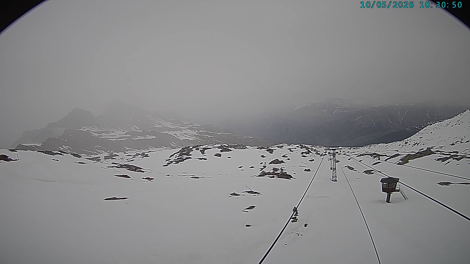 Archived image Webcam Vals 3000: Dachberg