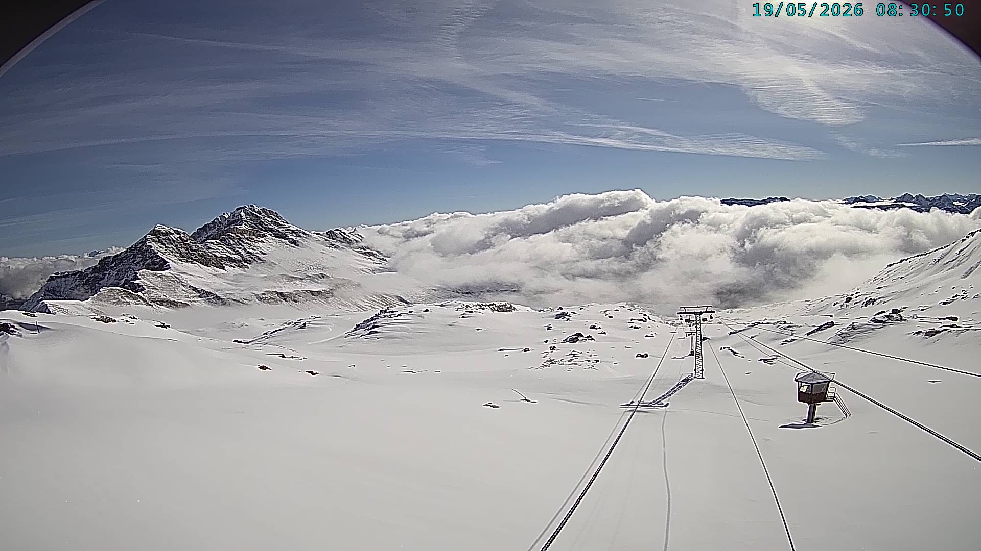 Archived image Webcam Vals 3000: Dachberg
