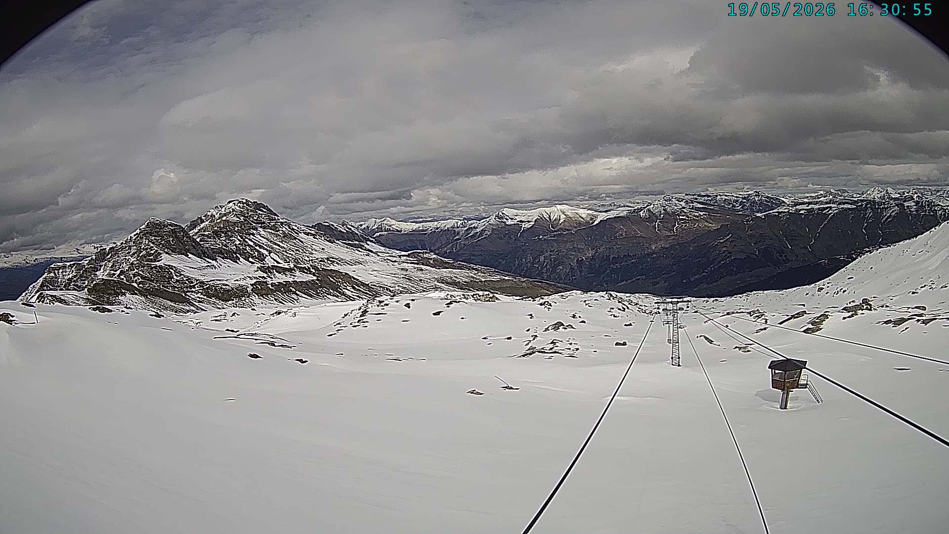 Archived image Webcam Vals 3000: Dachberg