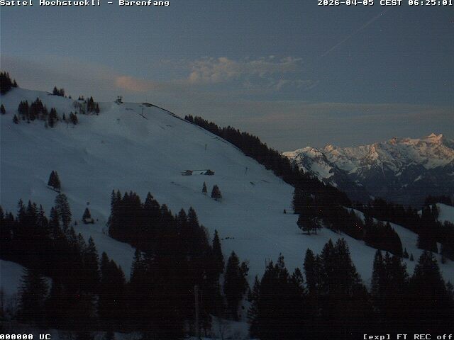 Archived image Webcam mountain restaurant Bärenfang, Hochstuckli Sattel