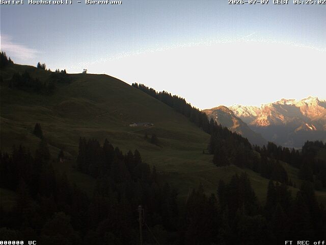 Archiv Foto Webcam Bärenfang, Hochstuckli Sattel