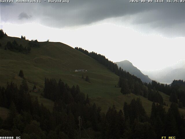 Archived image Webcam mountain restaurant Bärenfang, Hochstuckli Sattel