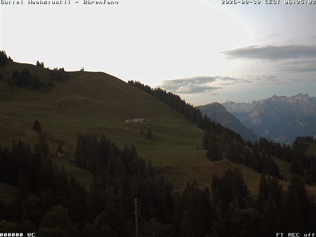 Archiv Foto Webcam Bärenfang, Hochstuckli Sattel