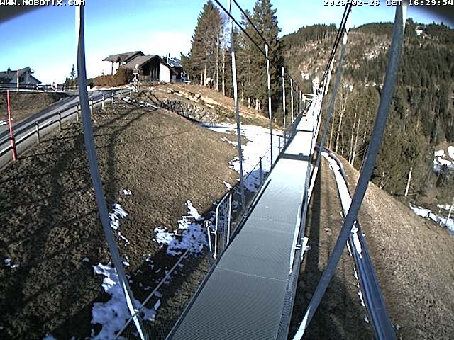Archived image Webcam Sattel, Skywalk