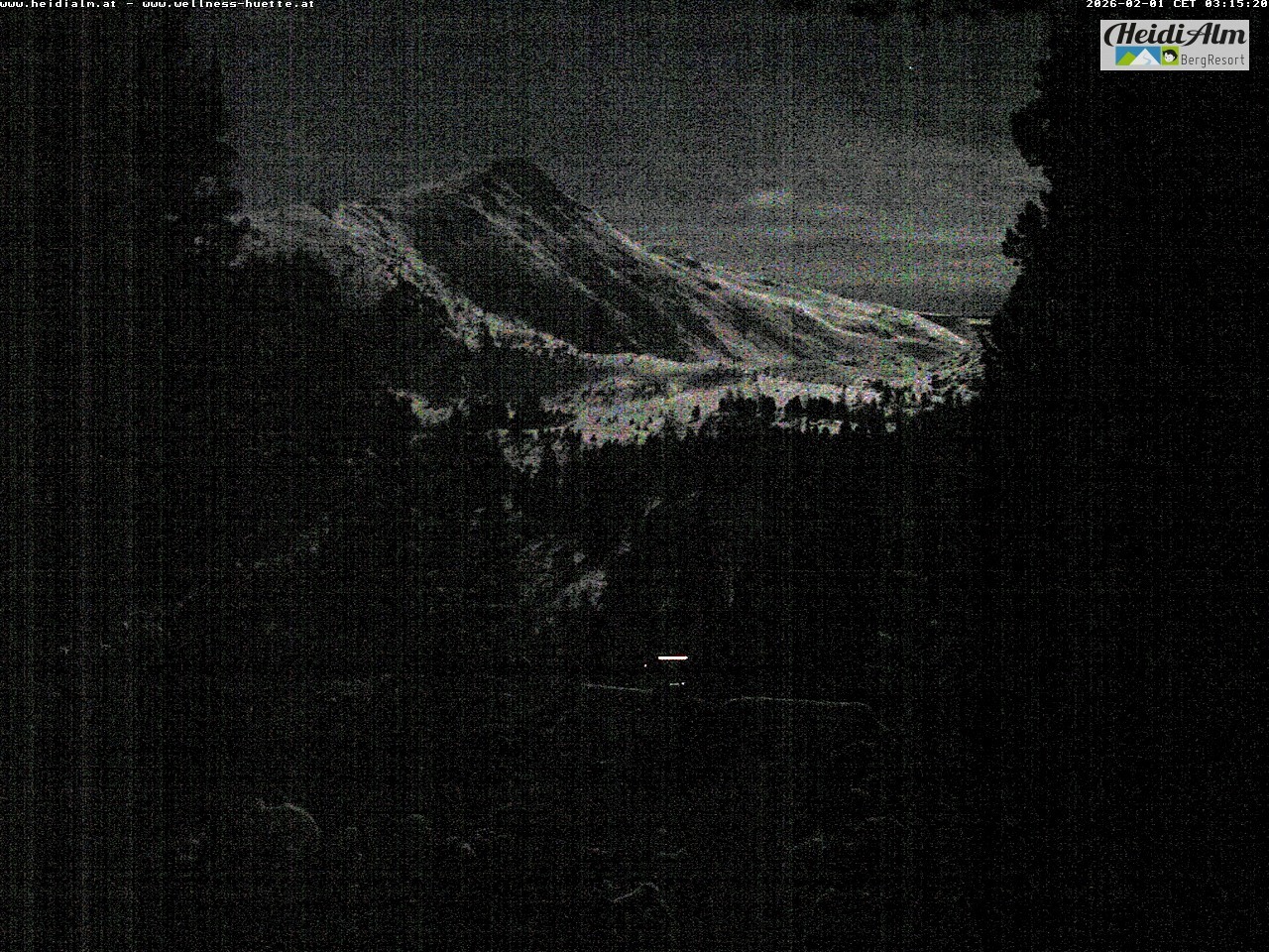 Archiv Foto Webcam Rödresnock (2310m, links), Sonntagstal (mitte) und Falkert Spitz (2308m, rechts)