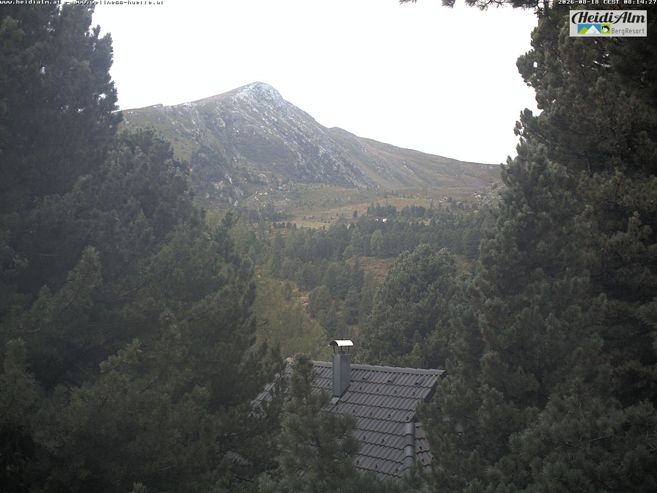 Archiv Foto Webcam Rödresnock (2310m, links), Sonntagstal (mitte) und Falkert Spitz (2308m, rechts)