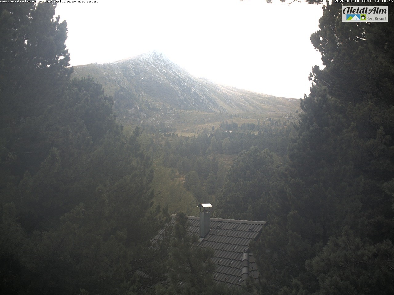 Archiv Foto Webcam Rödresnock (2310m, links), Sonntagstal (mitte) und Falkert Spitz (2308m, rechts)