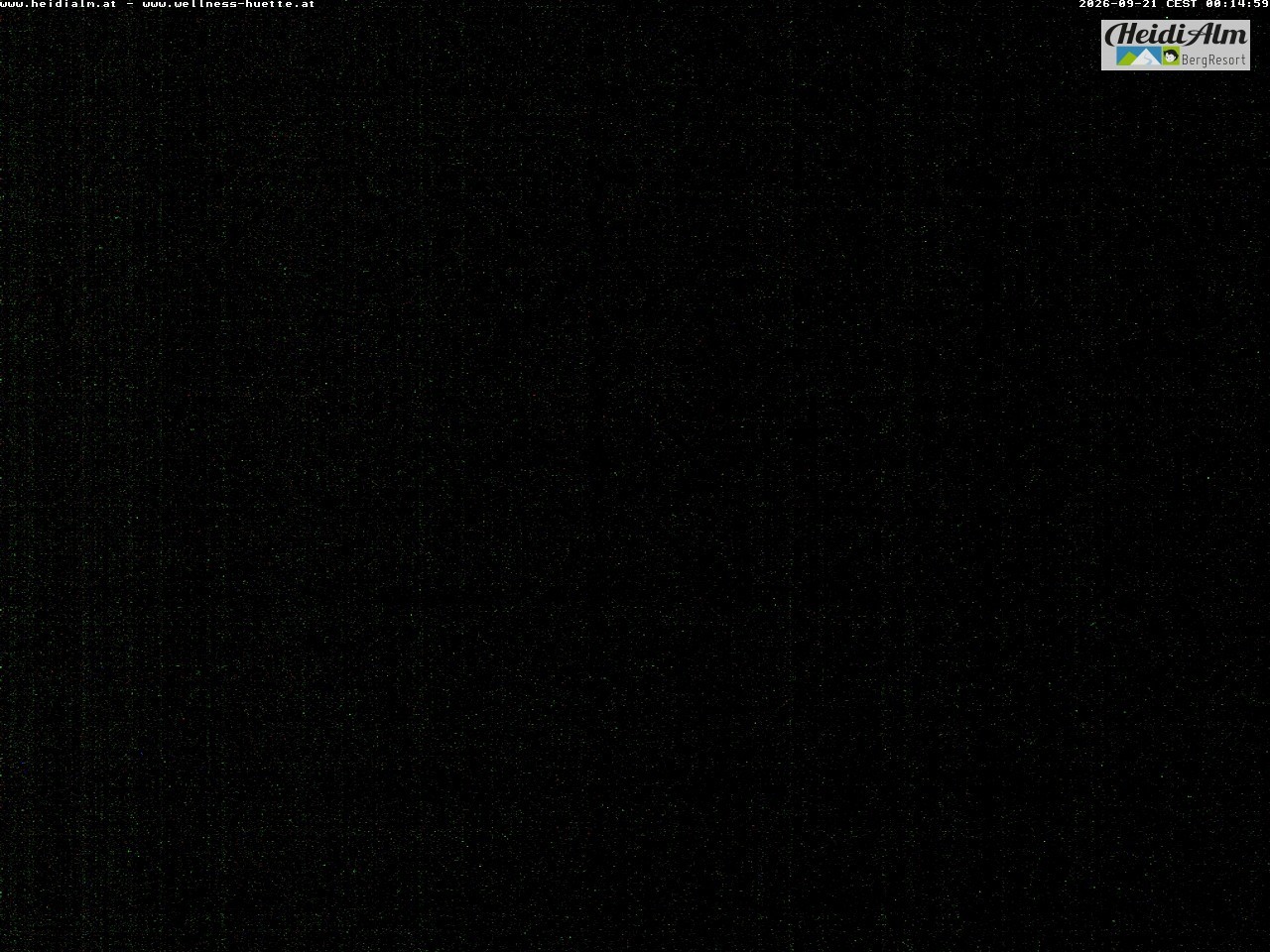 Archiv Foto Webcam Rödresnock (2310m, links), Sonntagstal (mitte) und Falkert Spitz (2308m, rechts)