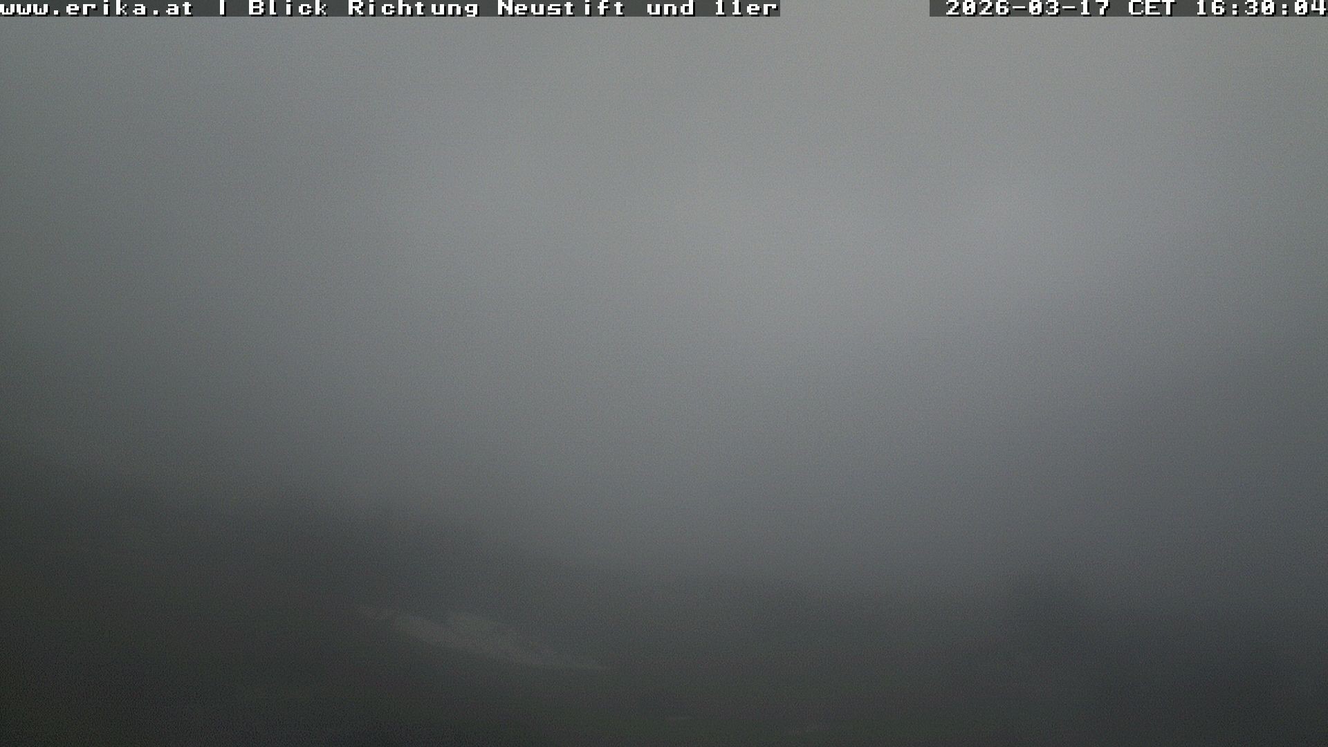 Archived image Webcam Neustift: View of the Stubai Glacier