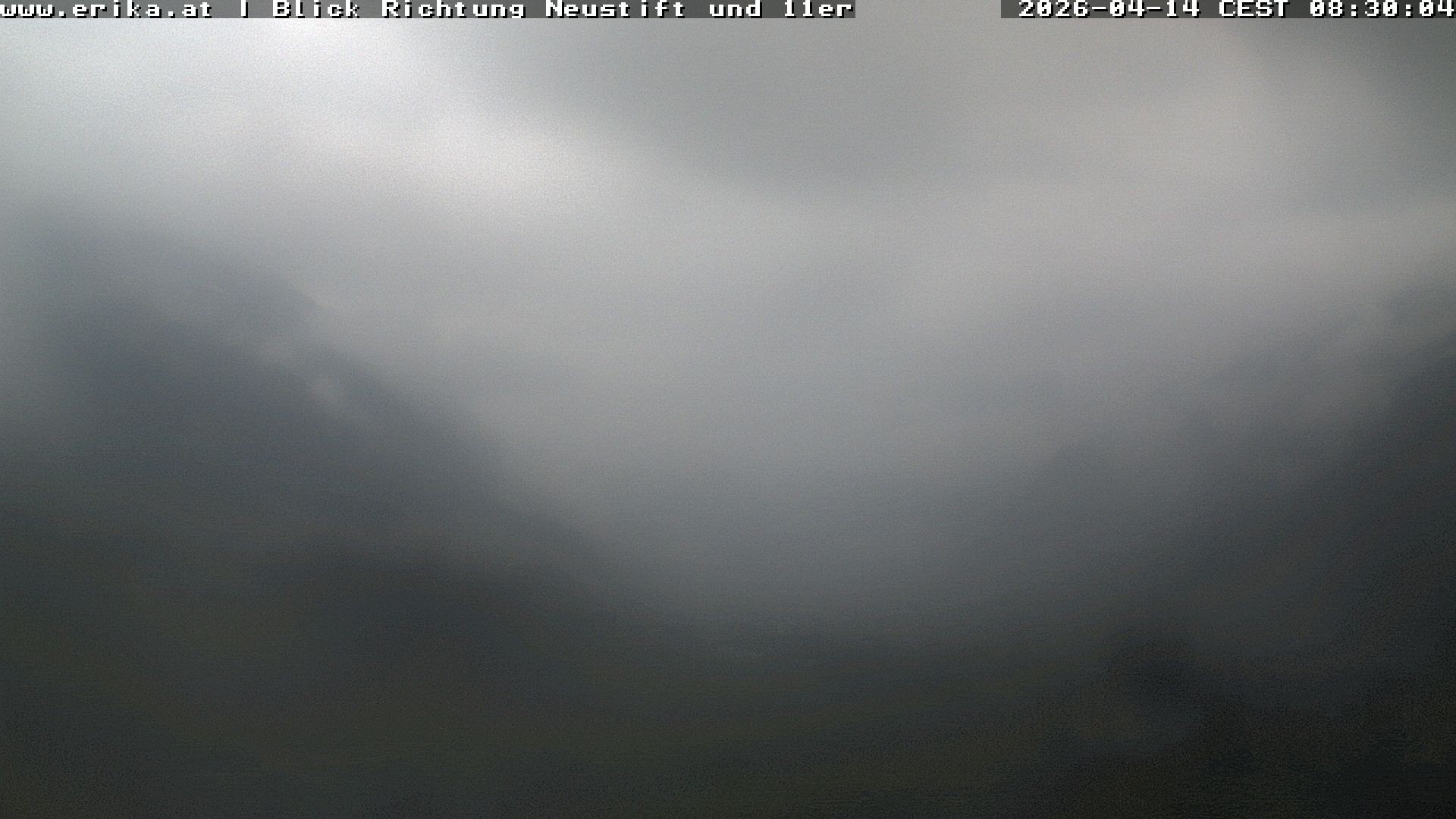 Archived image Webcam Neustift: View of the Stubai Glacier