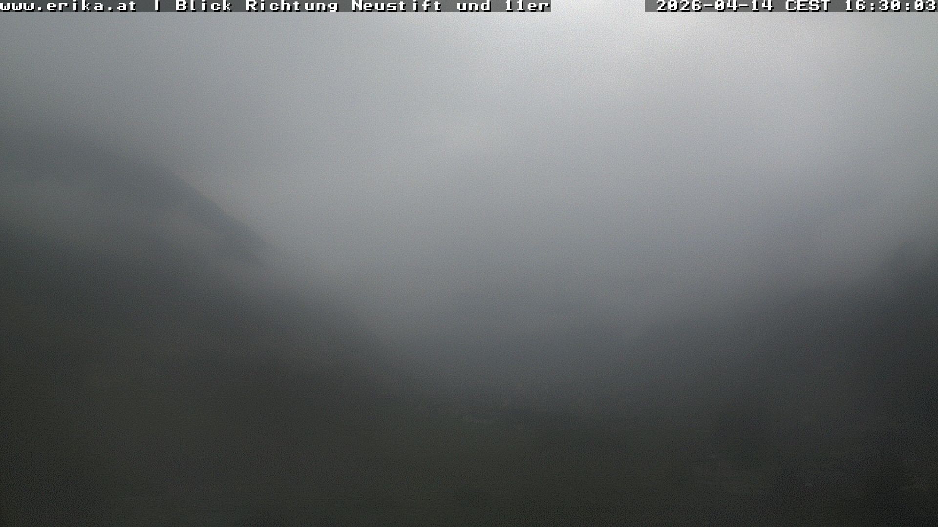 Archived image Webcam Neustift: View of the Stubai Glacier