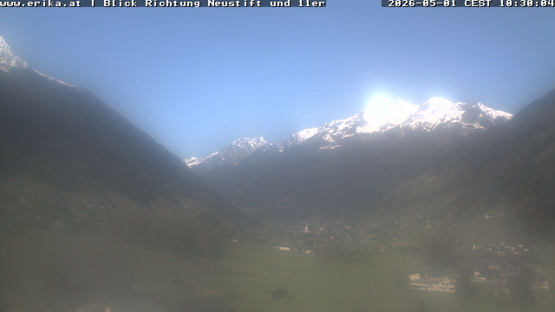 Archiv Foto Webcam Neustift: Blick vom Hotel Erika