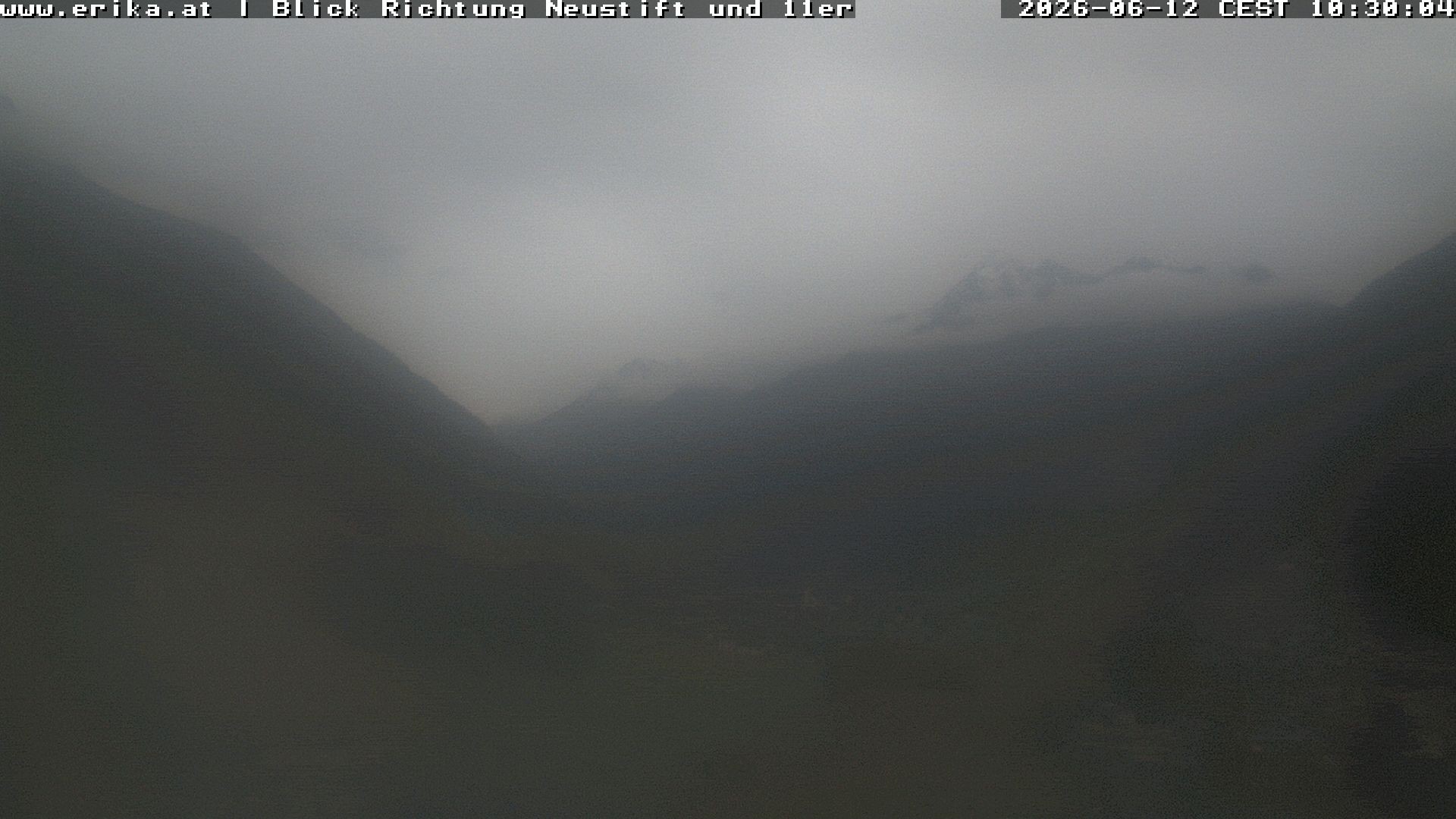 Archived image Webcam Neustift: View of the Stubai Glacier