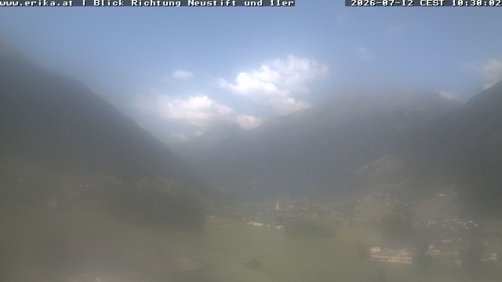 Archived image Webcam Neustift: View of the Stubai Glacier