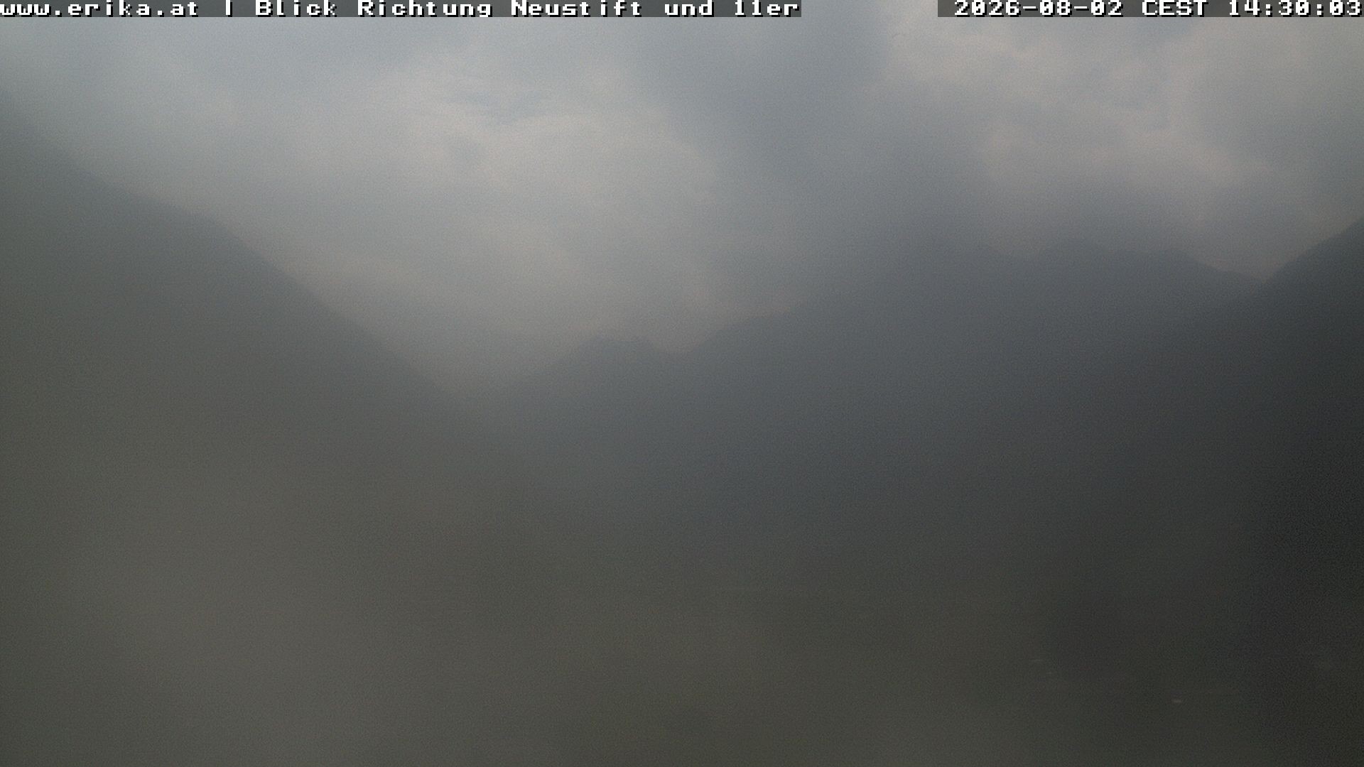 Archived image Webcam Neustift: View of the Stubai Glacier
