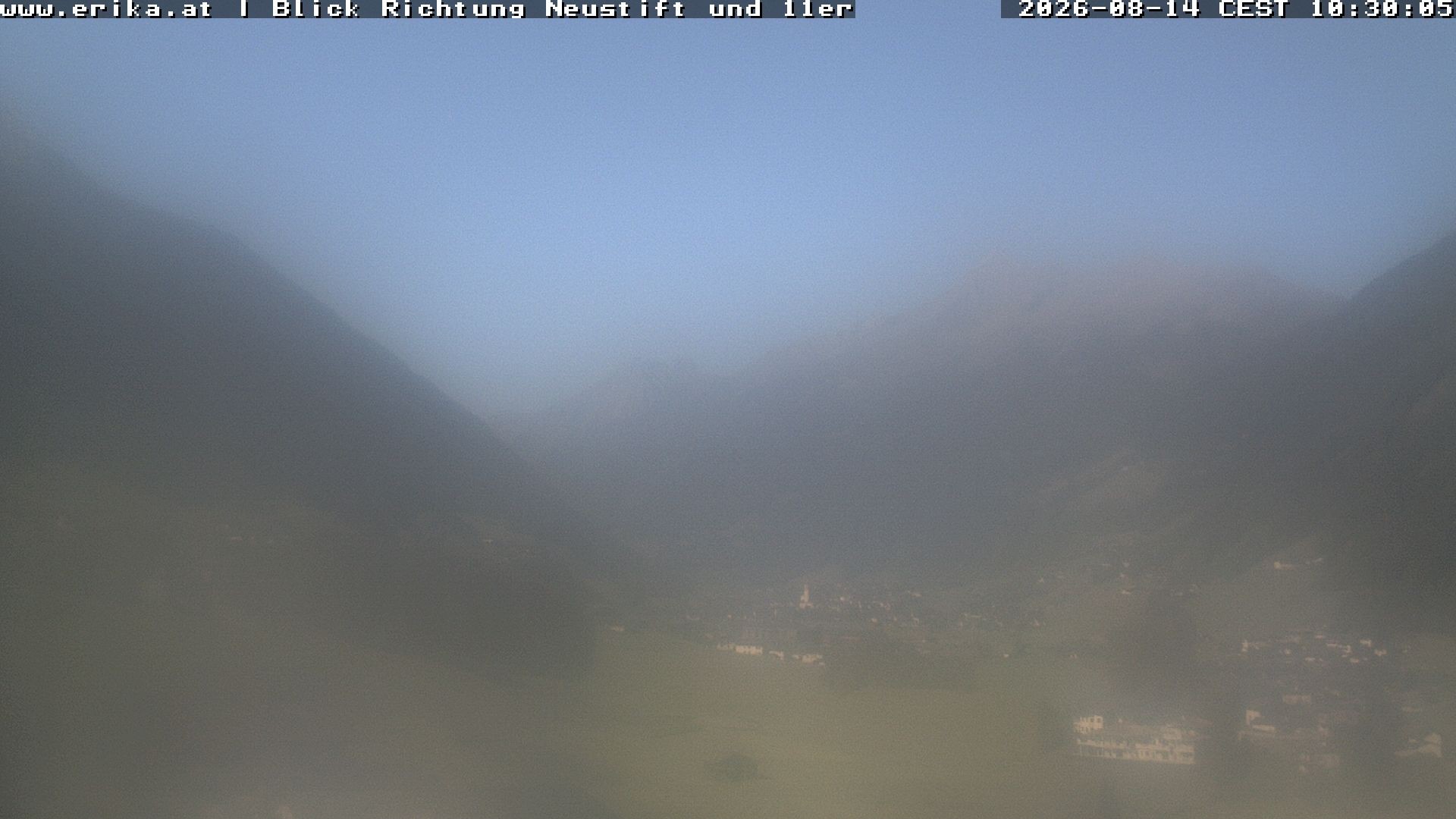 Archived image Webcam Neustift: View of the Stubai Glacier