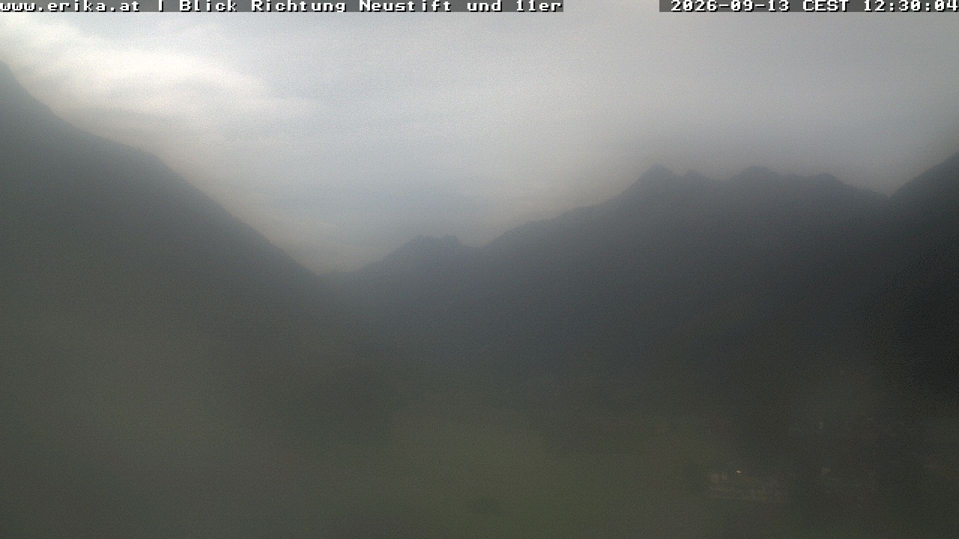 Archived image Webcam Neustift: View of the Stubai Glacier