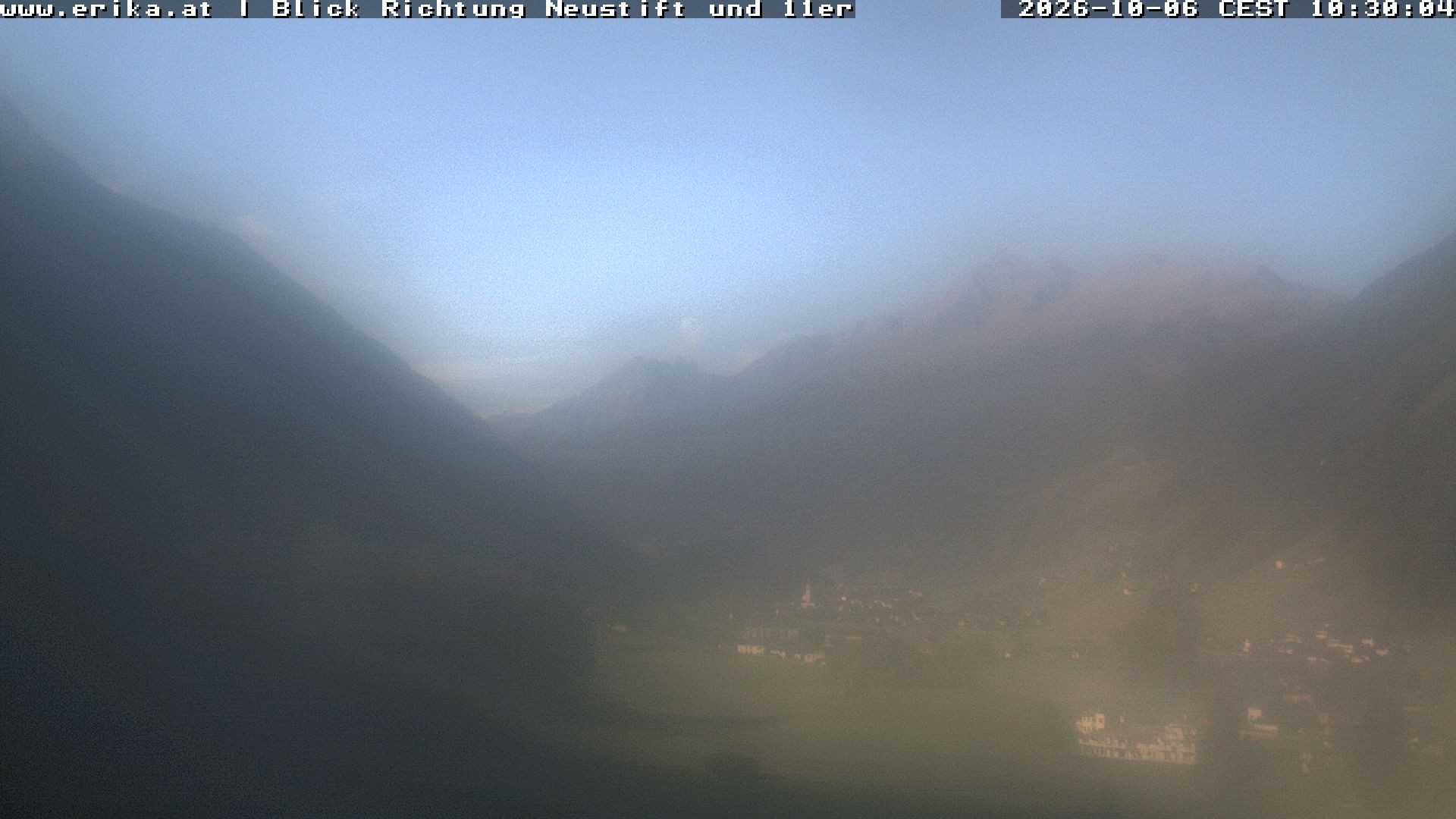 Archived image Webcam Neustift: View of the Stubai Glacier