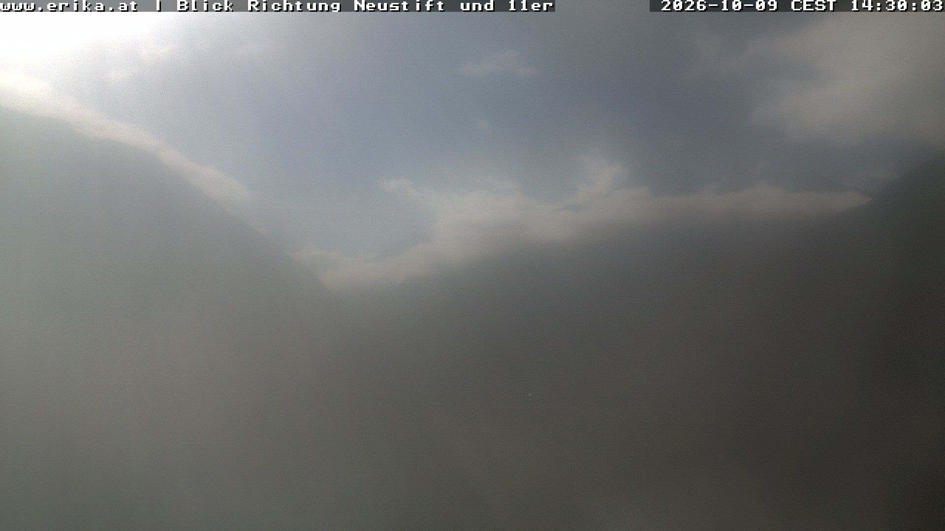 Archived image Webcam Neustift: View of the Stubai Glacier