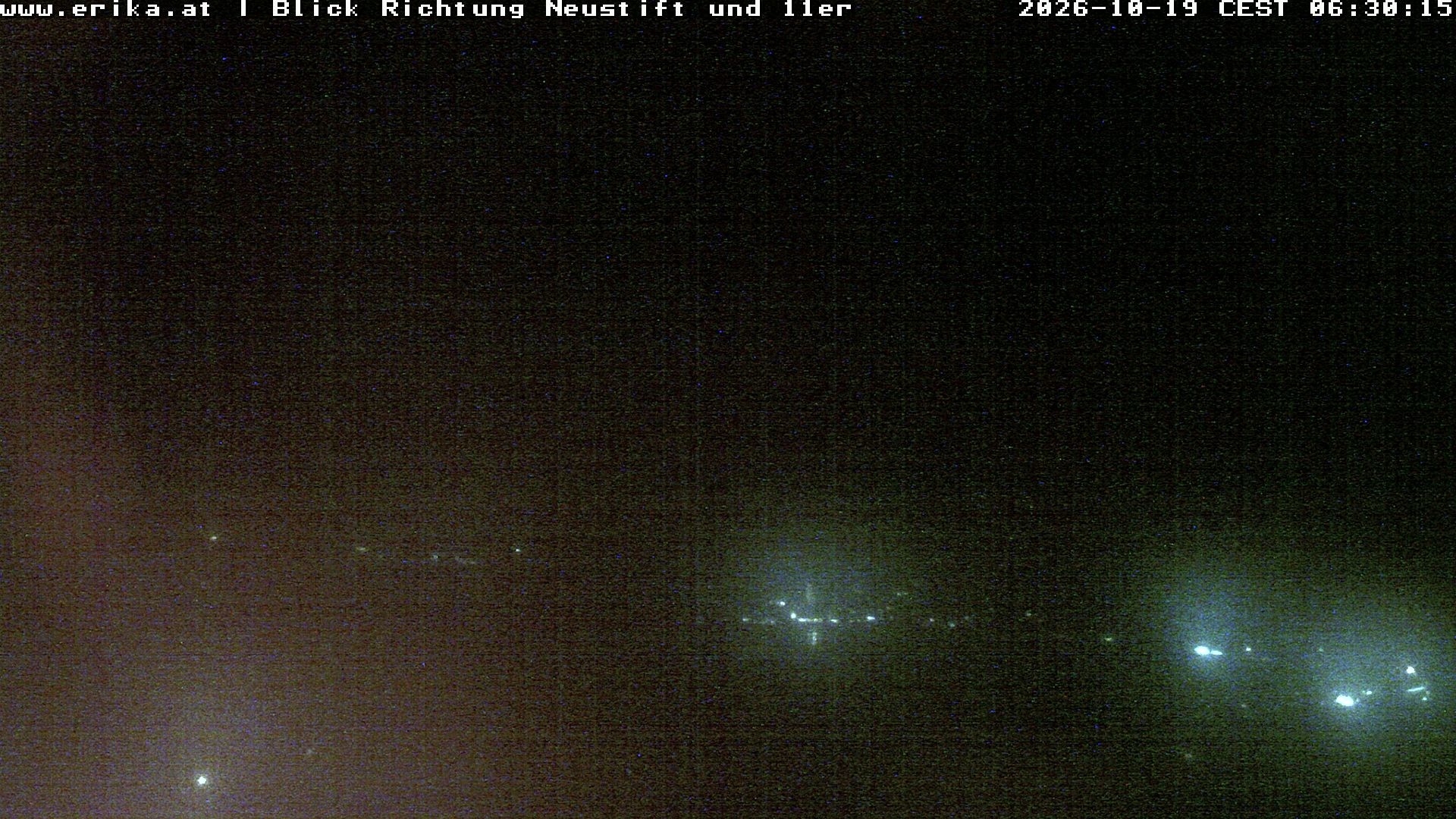 Archived image Webcam Neustift: View of the Stubai Glacier