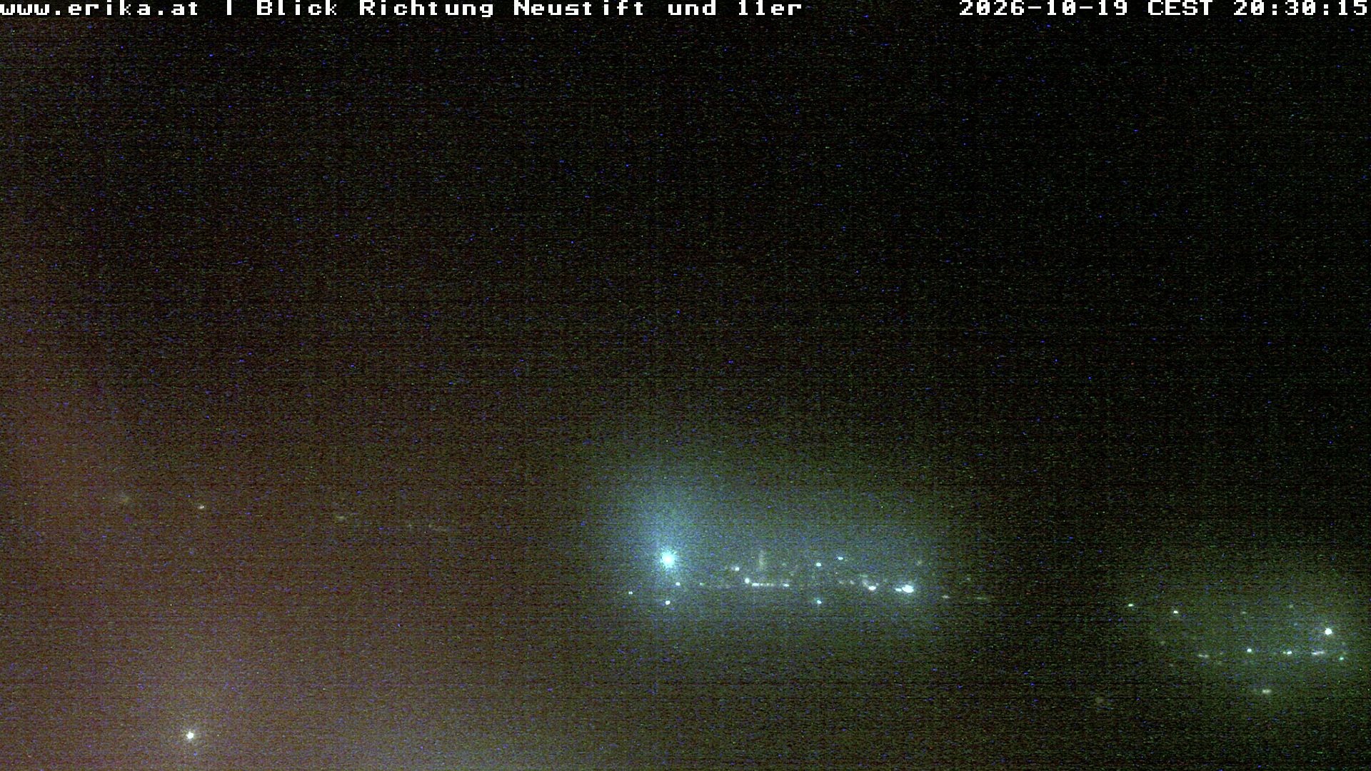 Archived image Webcam Neustift: View of the Stubai Glacier