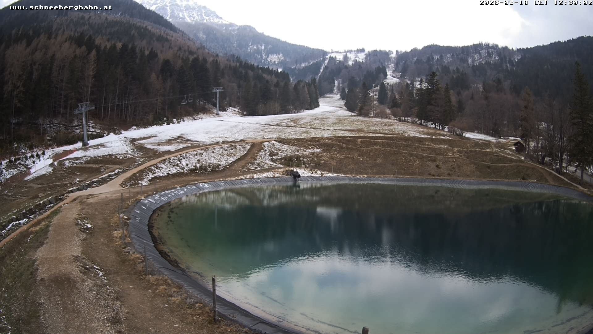 Archived image Webcam Reservoir / Puchberg am Schneeberg