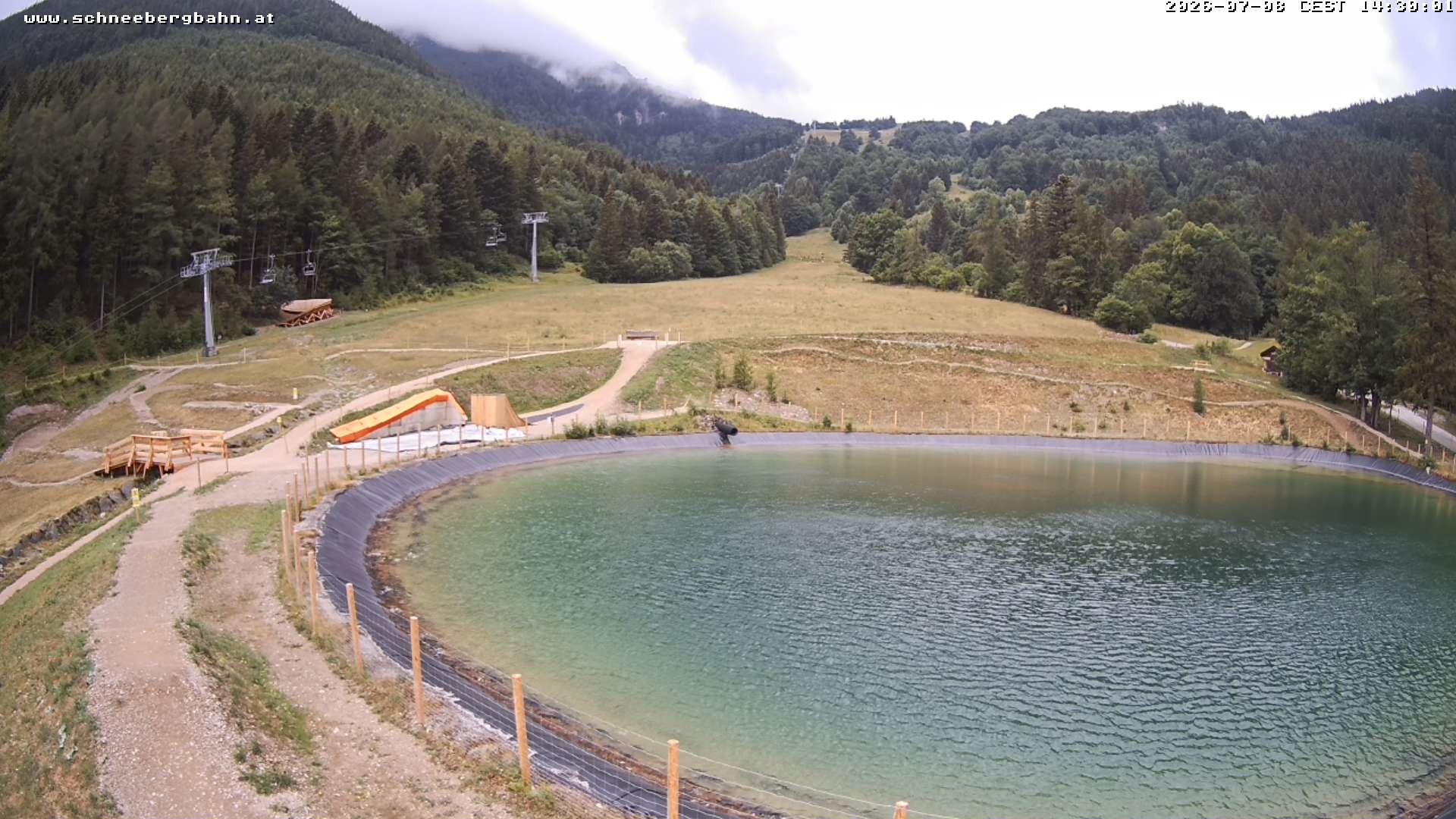 Archived image Webcam Reservoir / Puchberg am Schneeberg