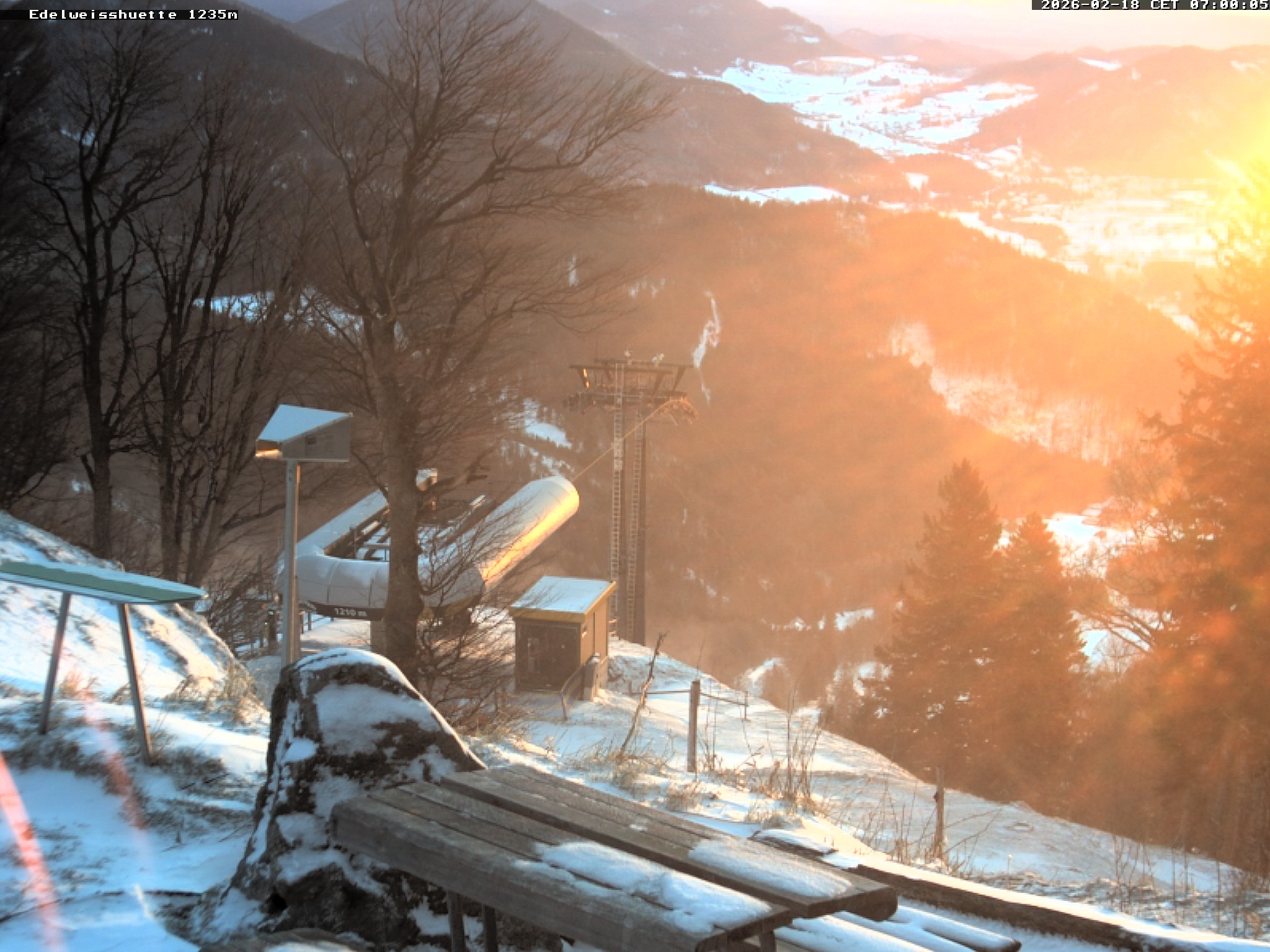 Archiv Foto Webcam Sonnenterrasse Edelweisshütte