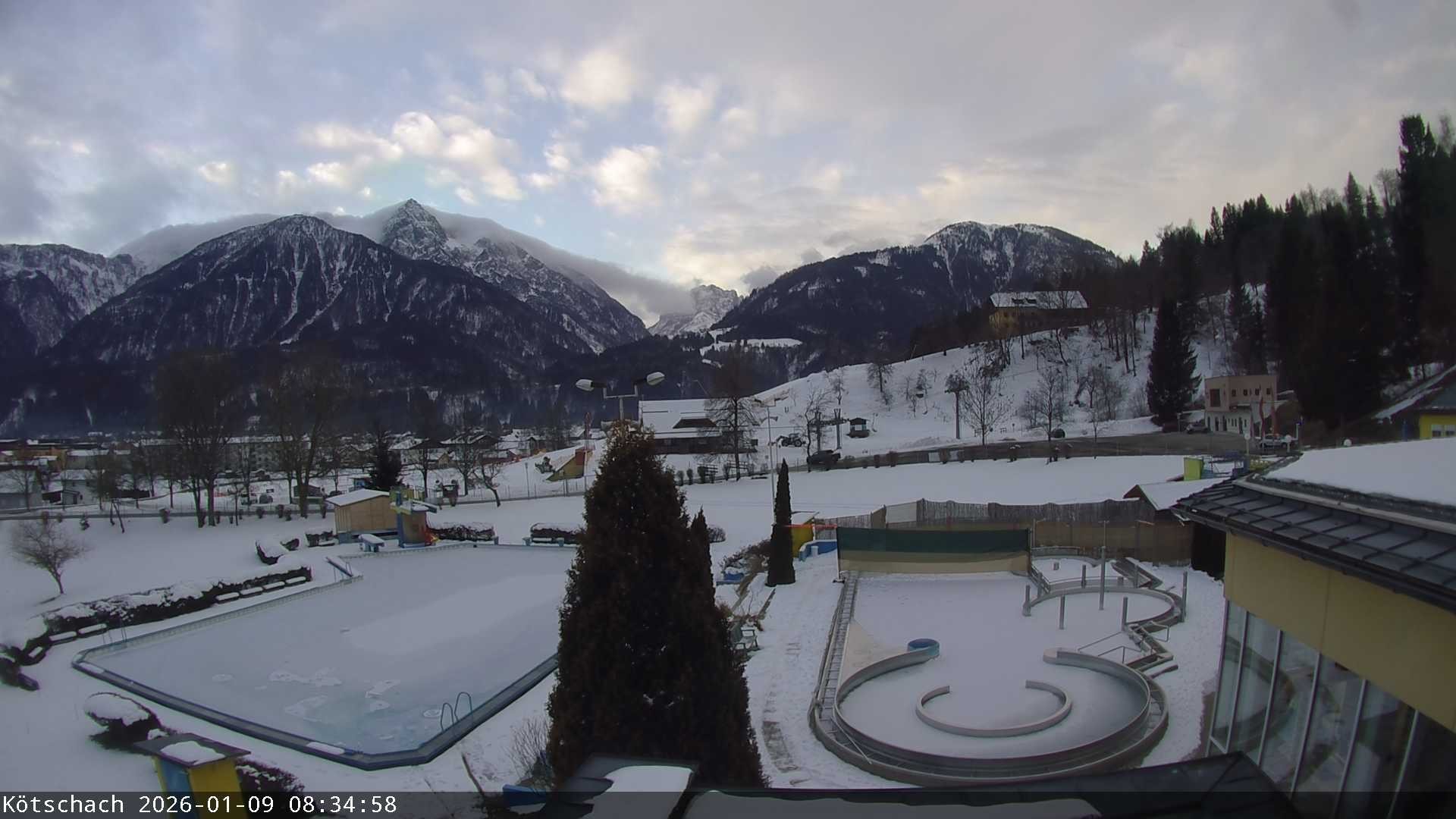 Archiv Foto Webcam Kötschach - Aquarena