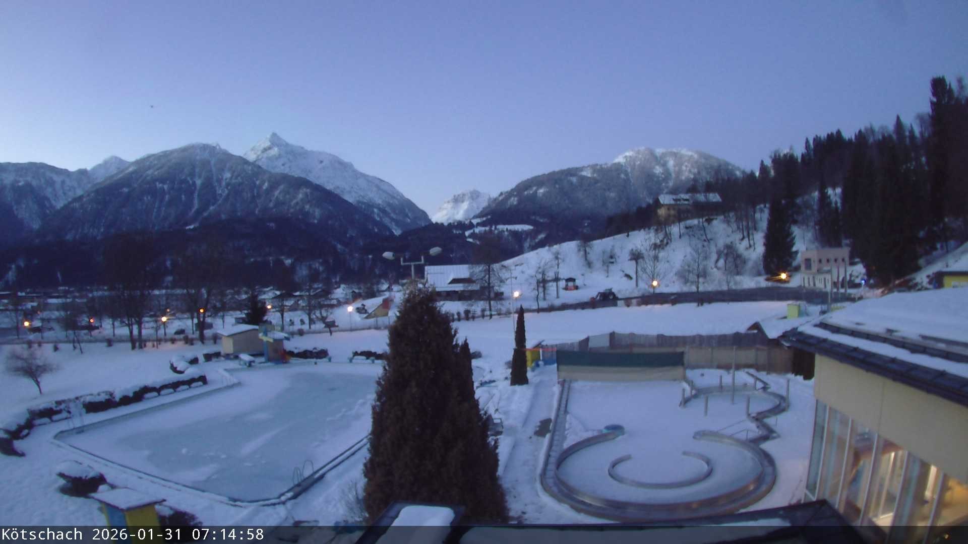 Archiv Foto Webcam Kötschach - Aquarena