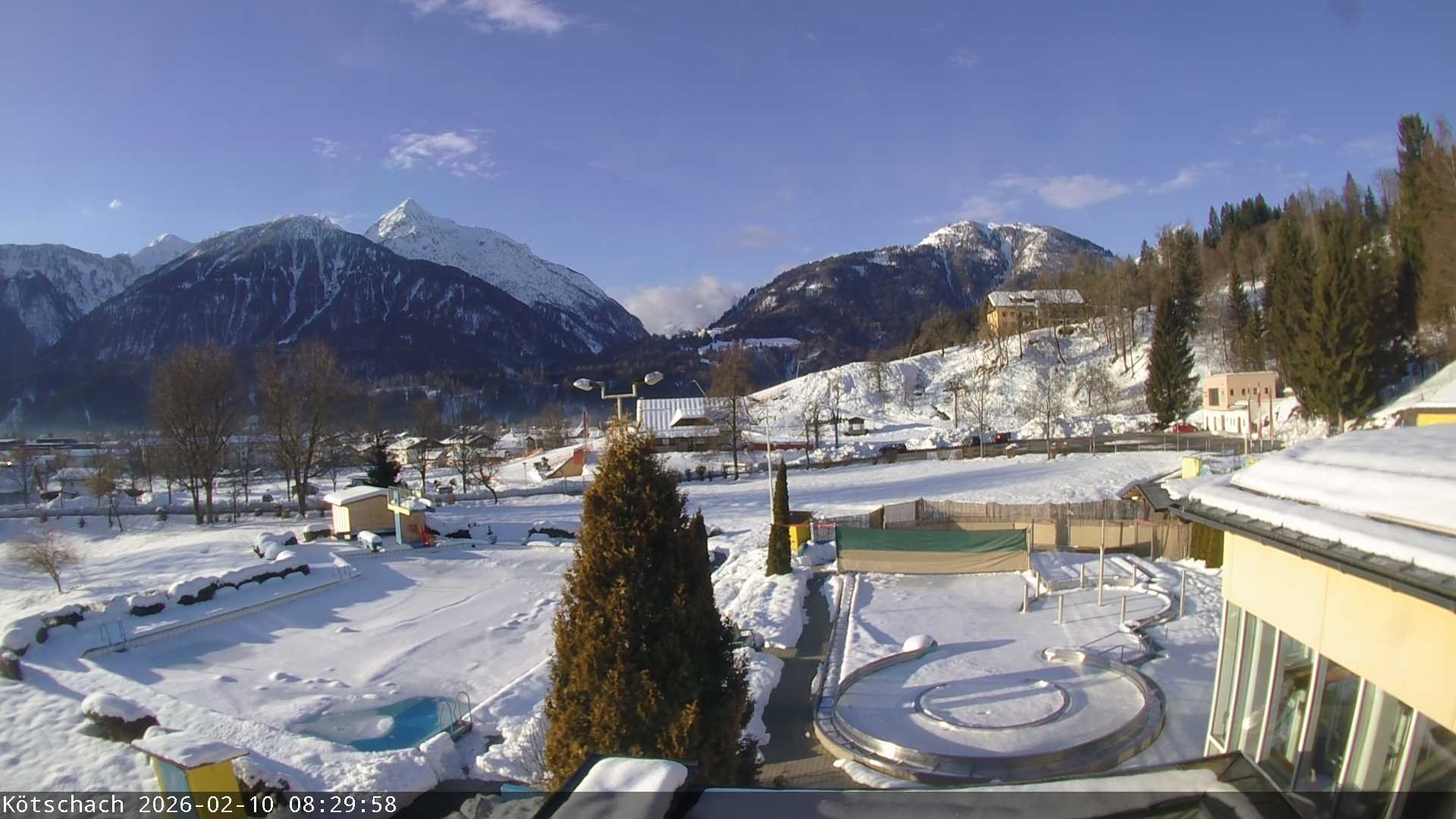 Archiv Foto Webcam Kötschach - Aquarena