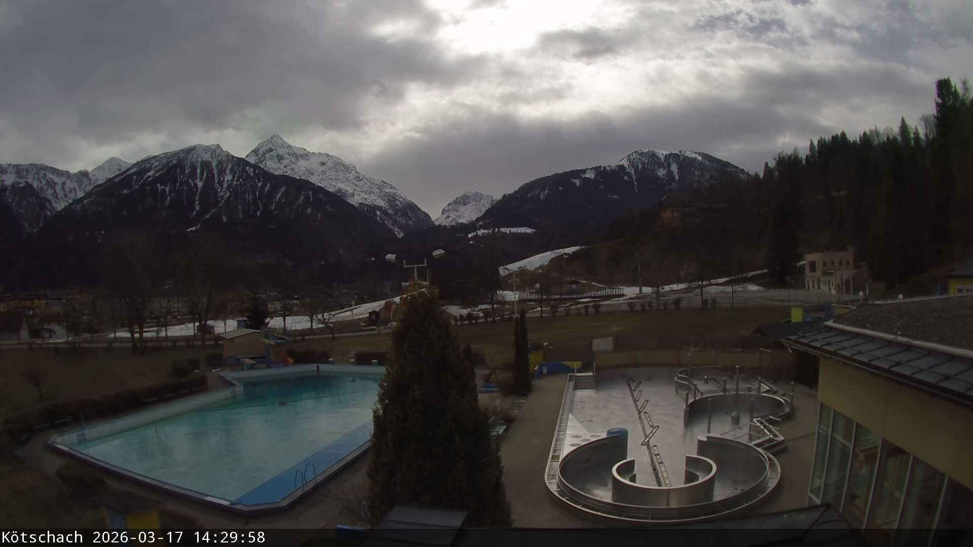 Archiv Foto Webcam Kötschach - Aquarena