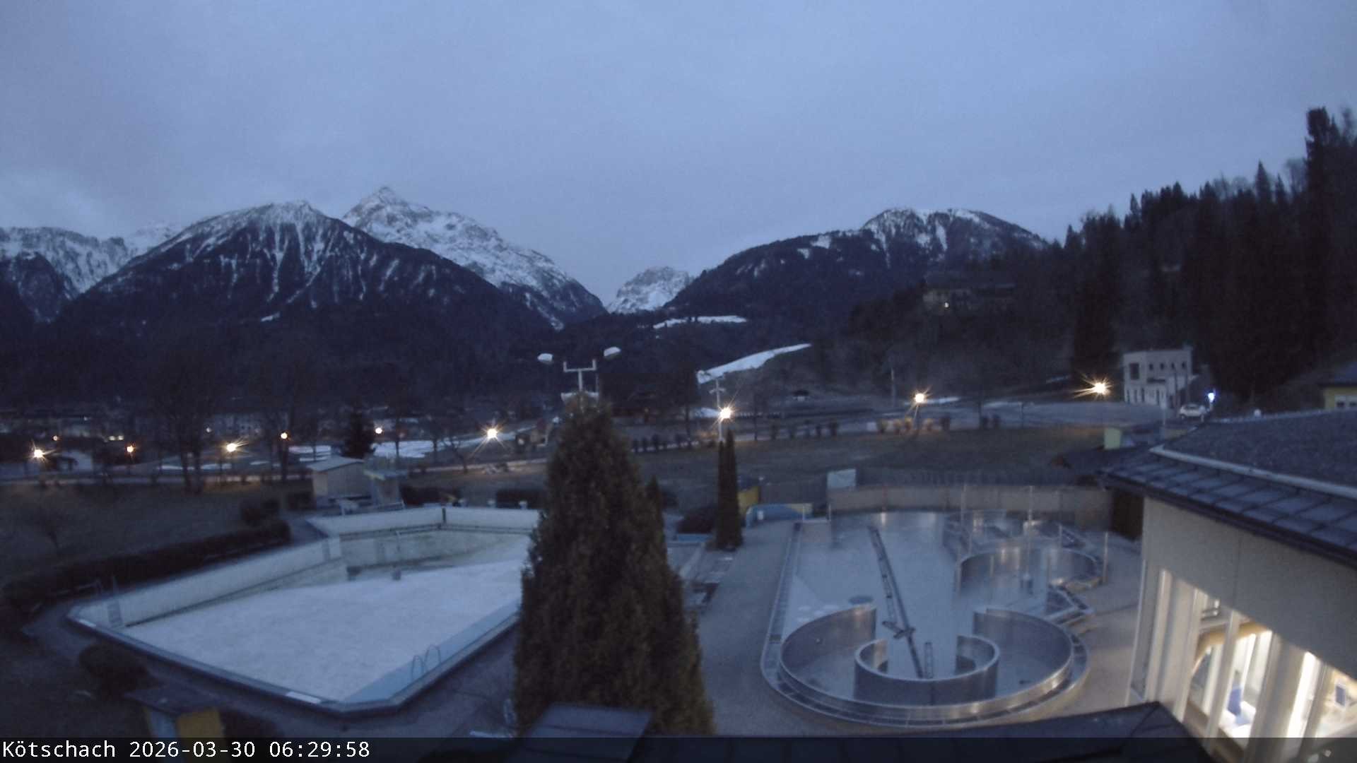 Archiv Foto Webcam Kötschach - Aquarena