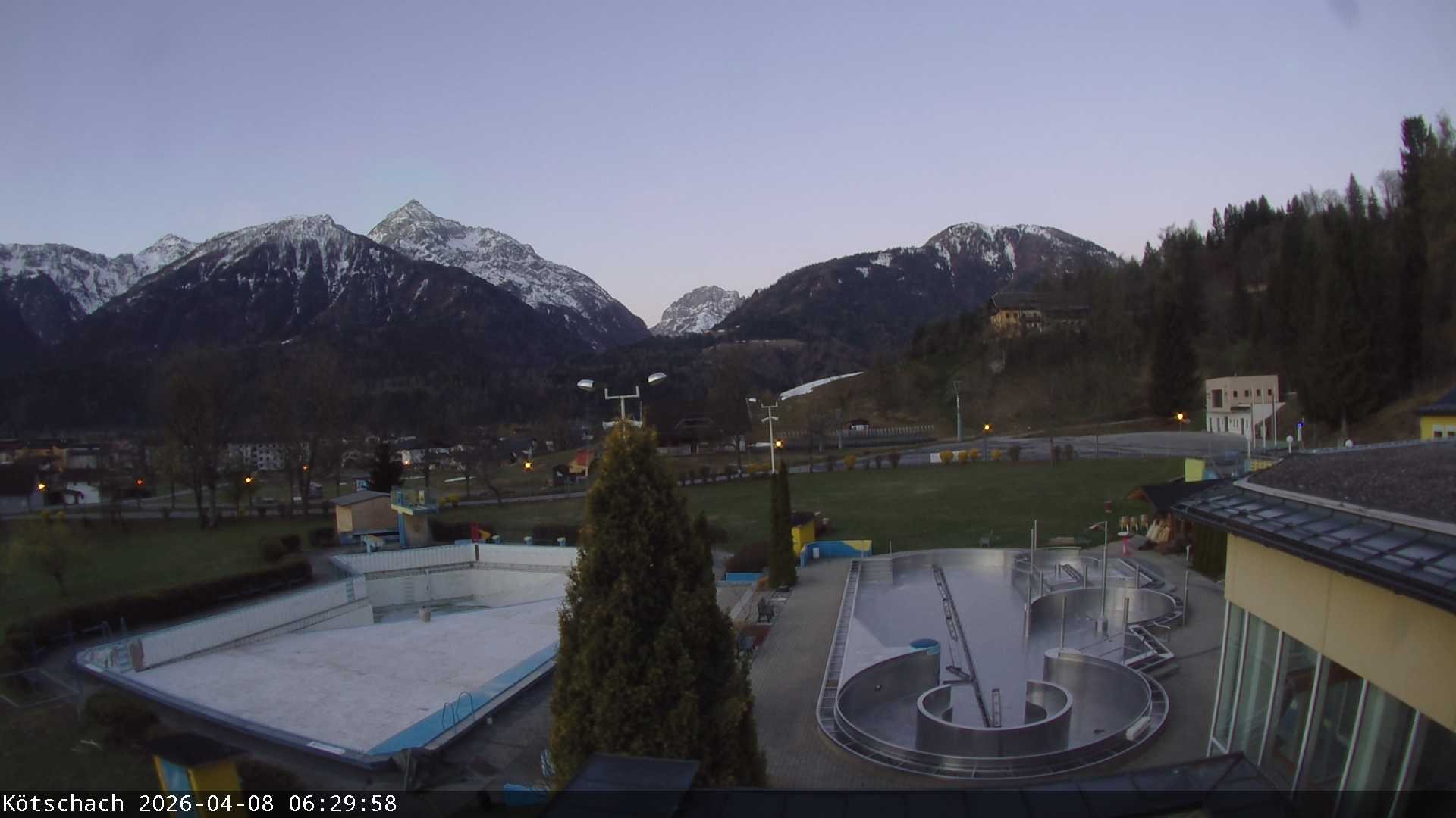 Archived image Webcam Kötschach - Aquarena